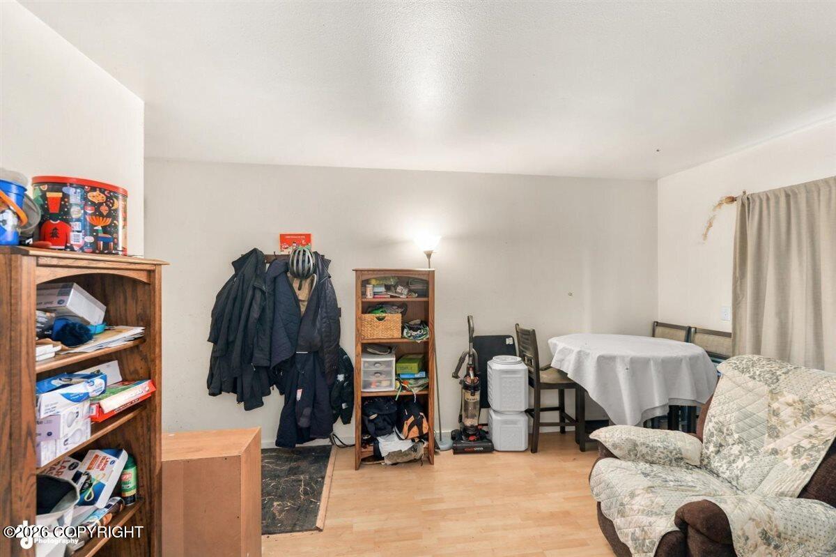 7242 Foxridge Circle #10e Property Photo 6