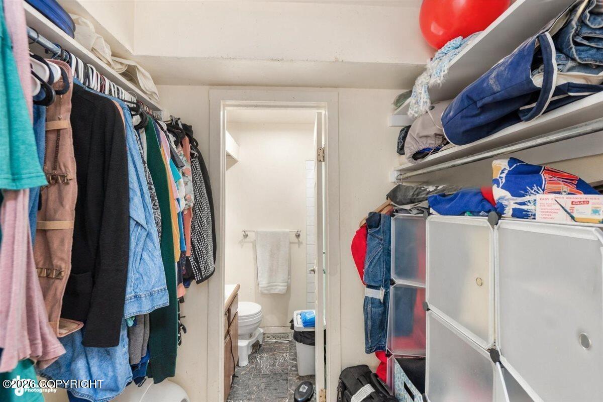 7242 Foxridge Circle #10e Property Photo 15