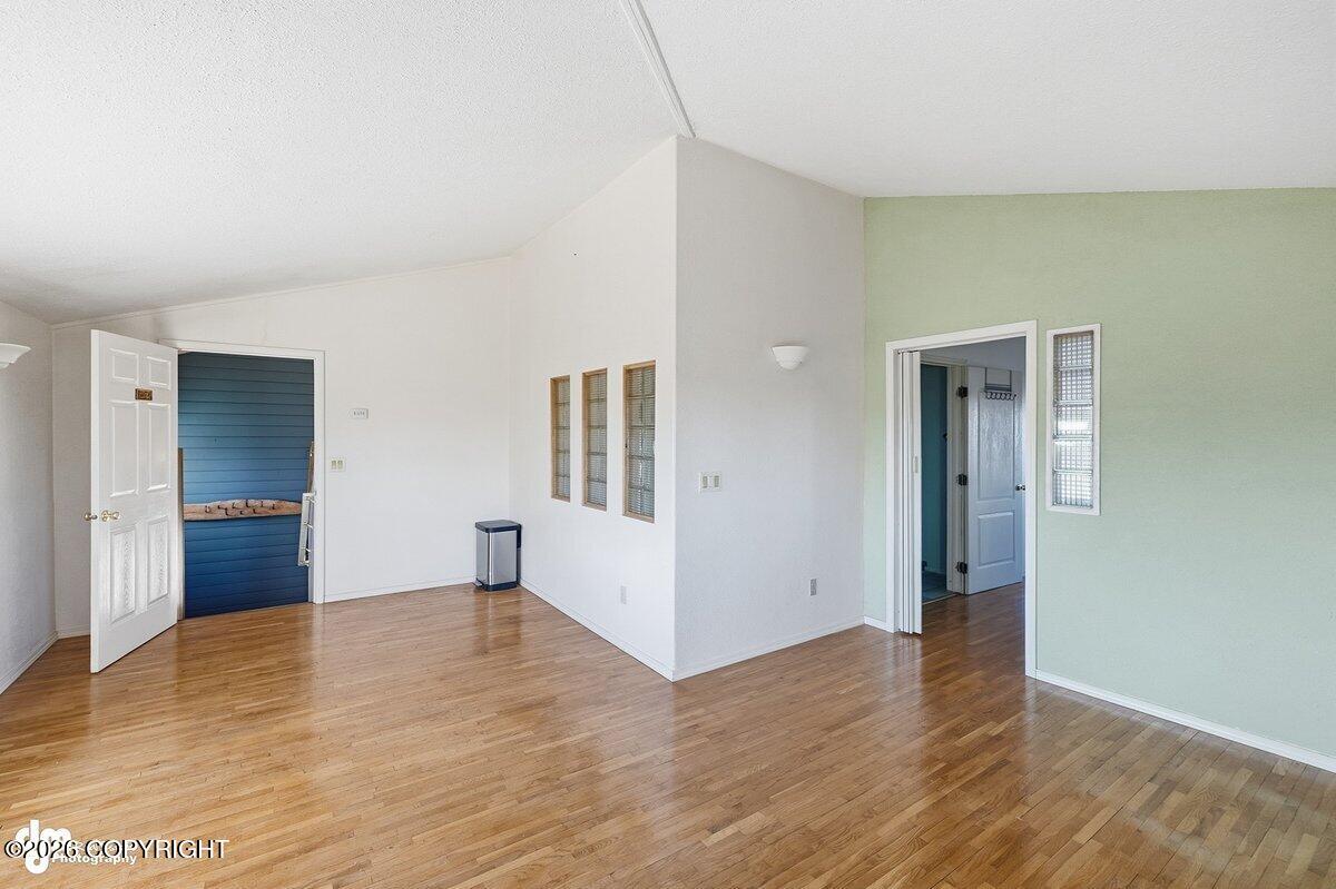 65265 Knob Hill Road Property Photo 17