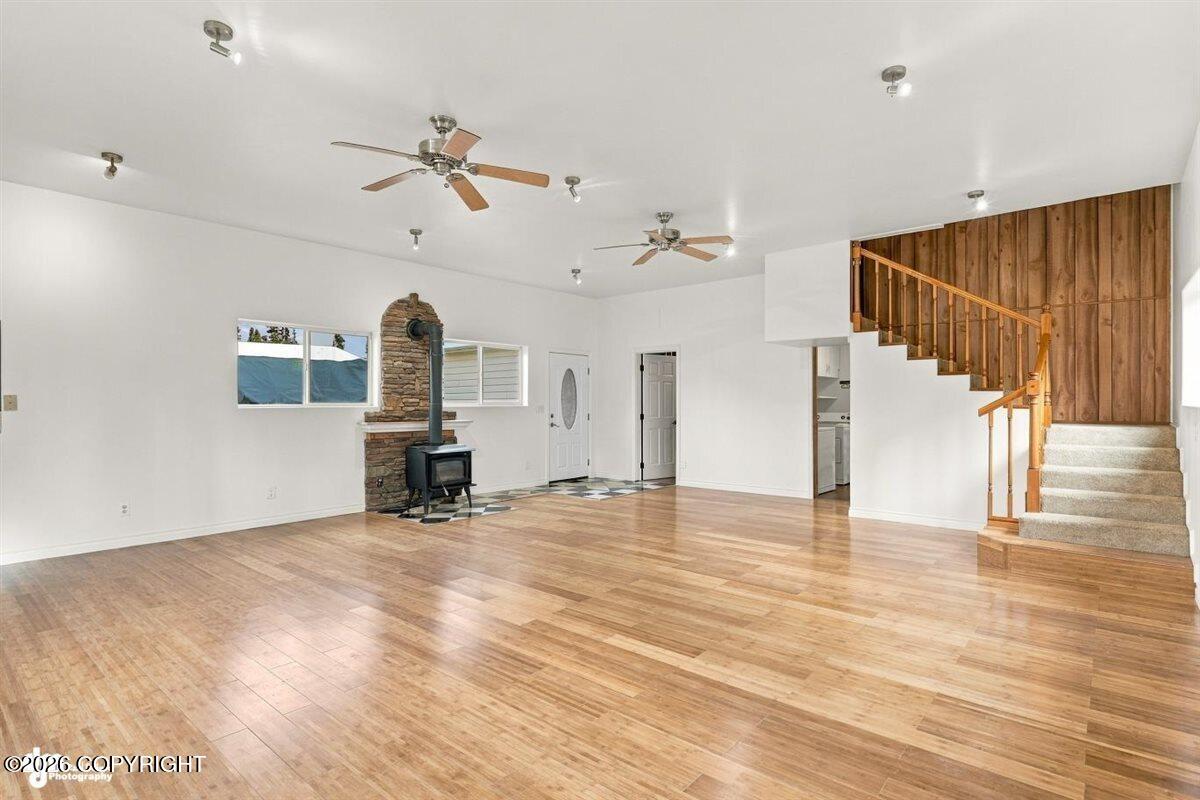 41720 Mill Avenue Property Photo 4