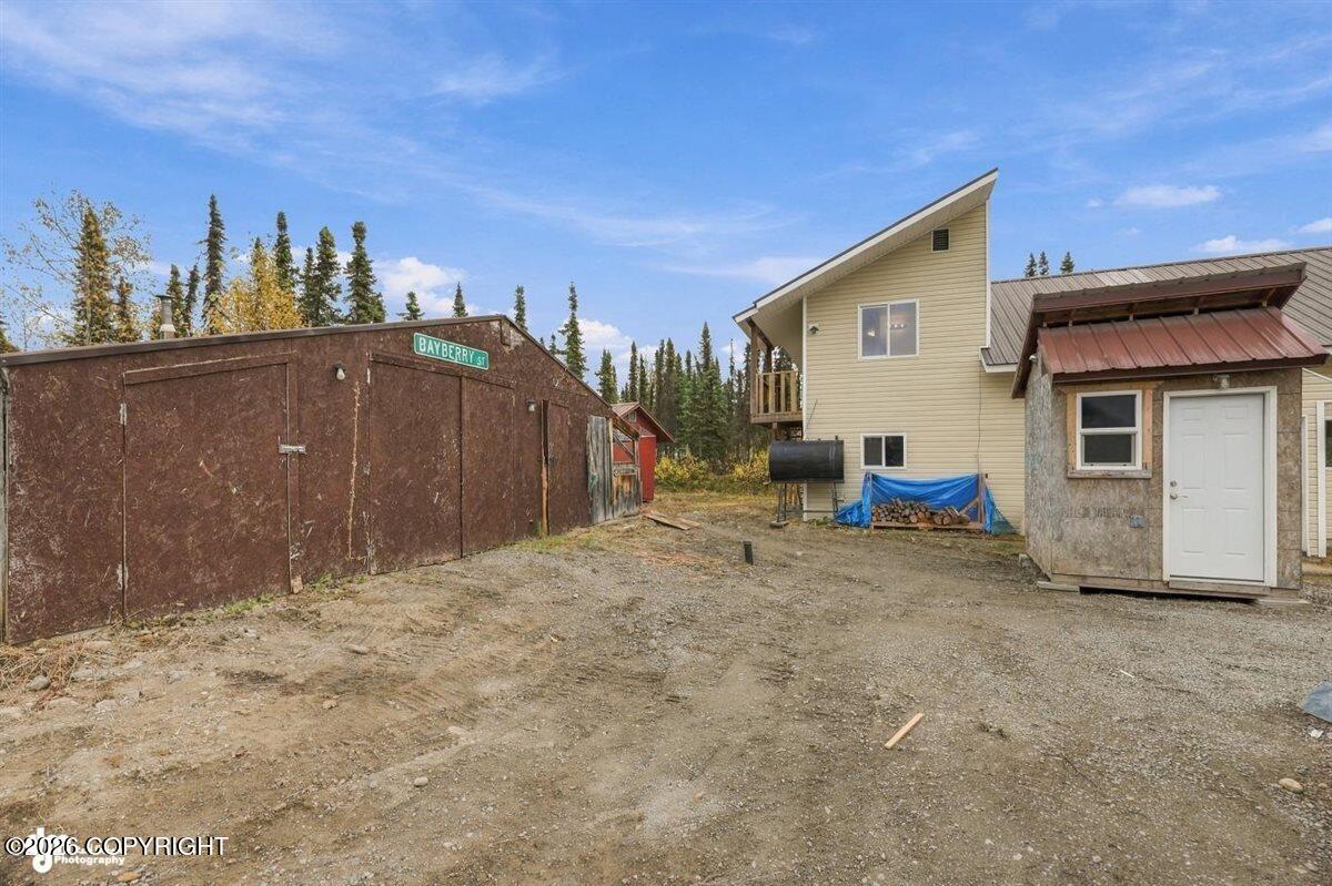 41720 Mill Avenue Property Photo 20