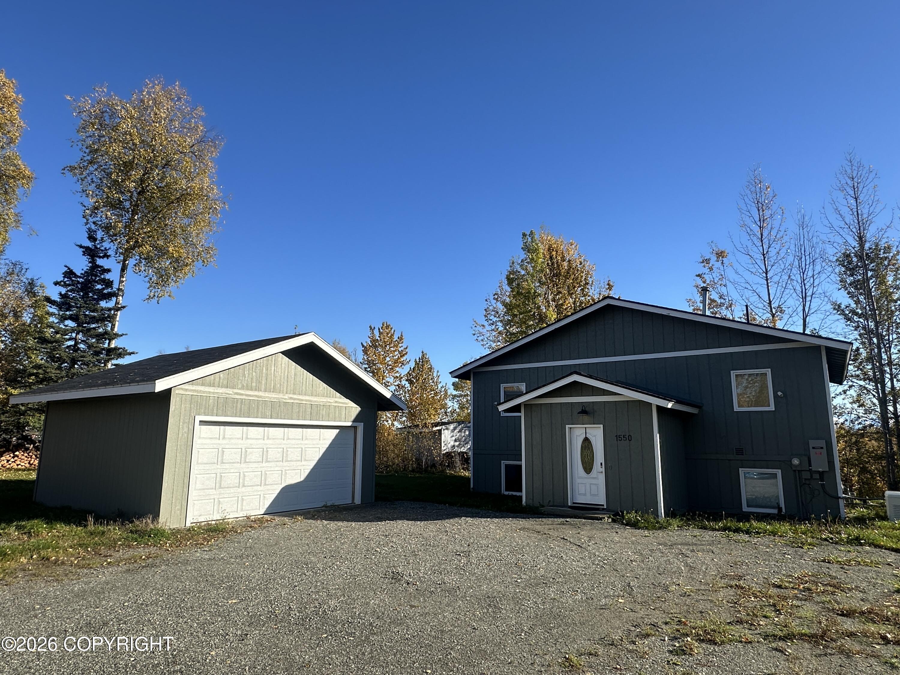 1550 E Raven Drive Property Photo 1