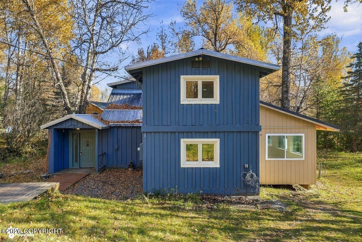 5528 E Edgerton Parks Road Property Photo 3