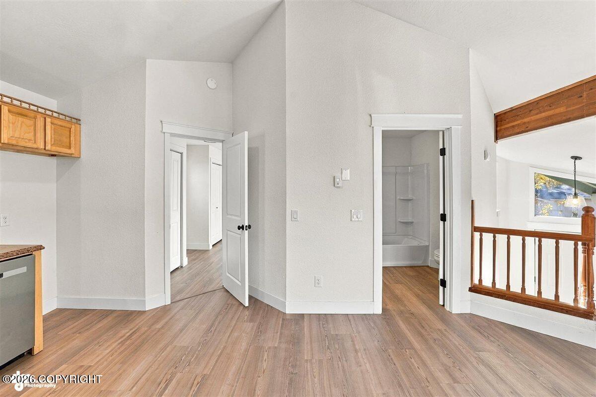 14184 W Hollywood Road Property Photo 9