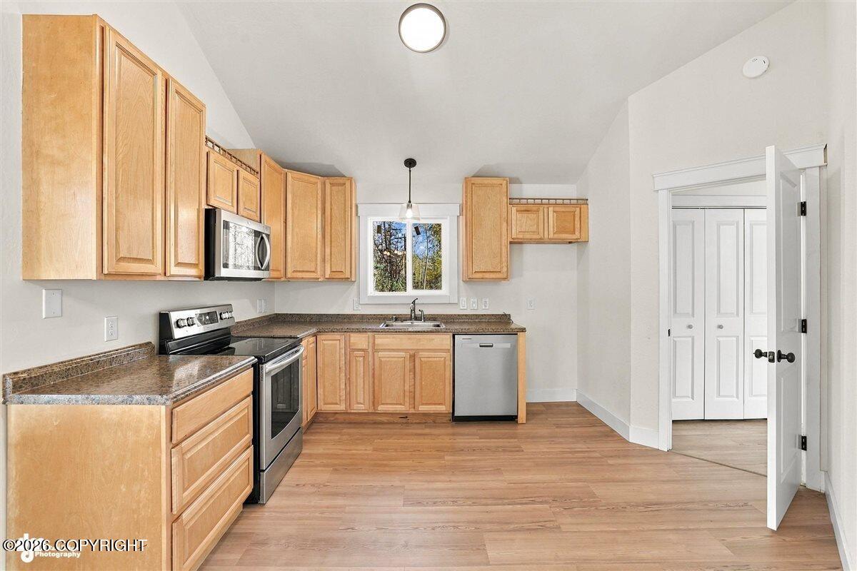 14184 W Hollywood Road Property Photo 11