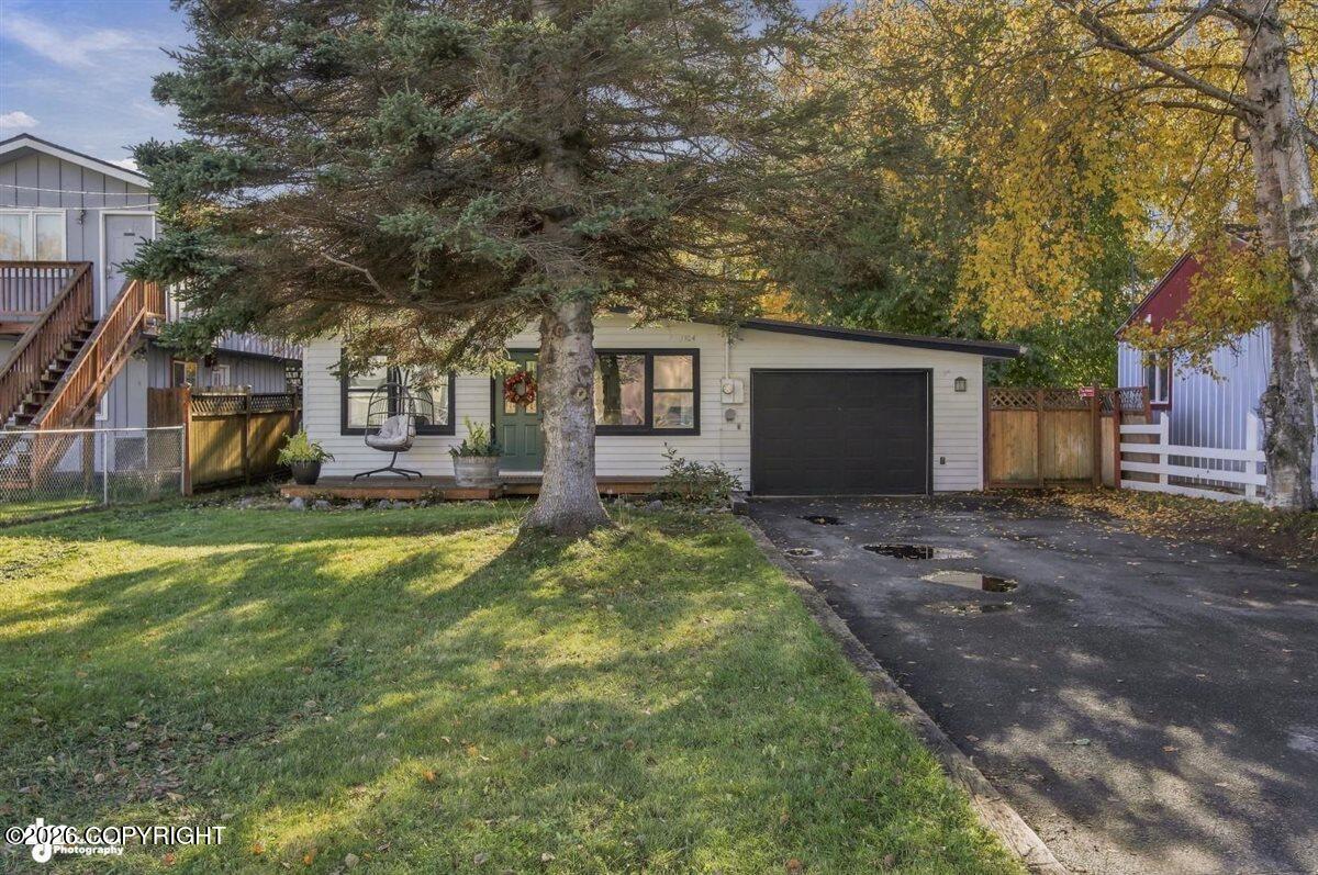 3104 W 30th Avenue Property Photo 1