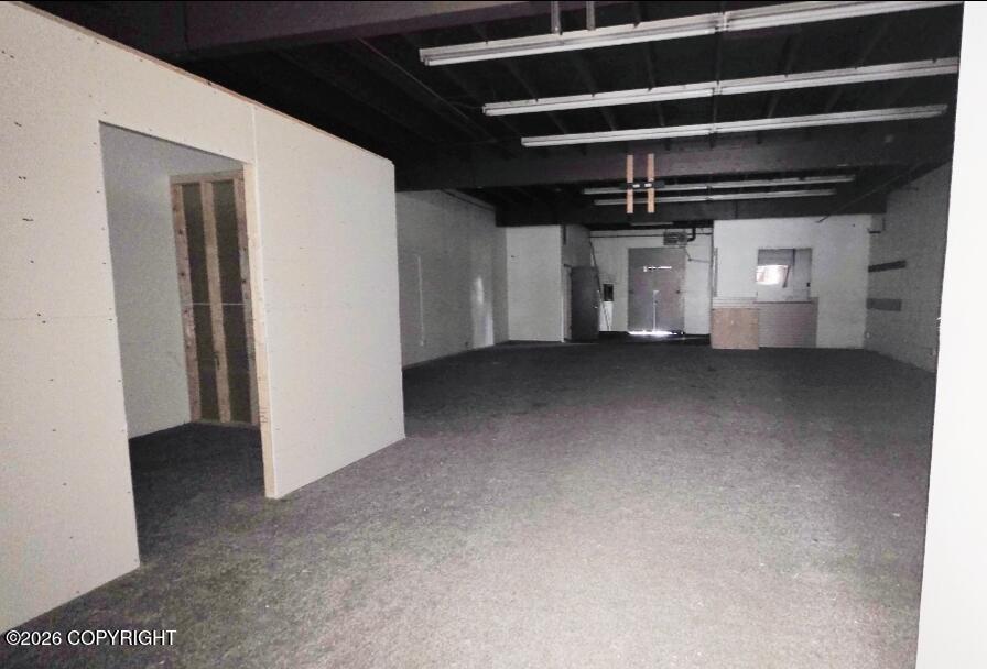 2042 E Northern Lights Boulevard #b Property Photo 3