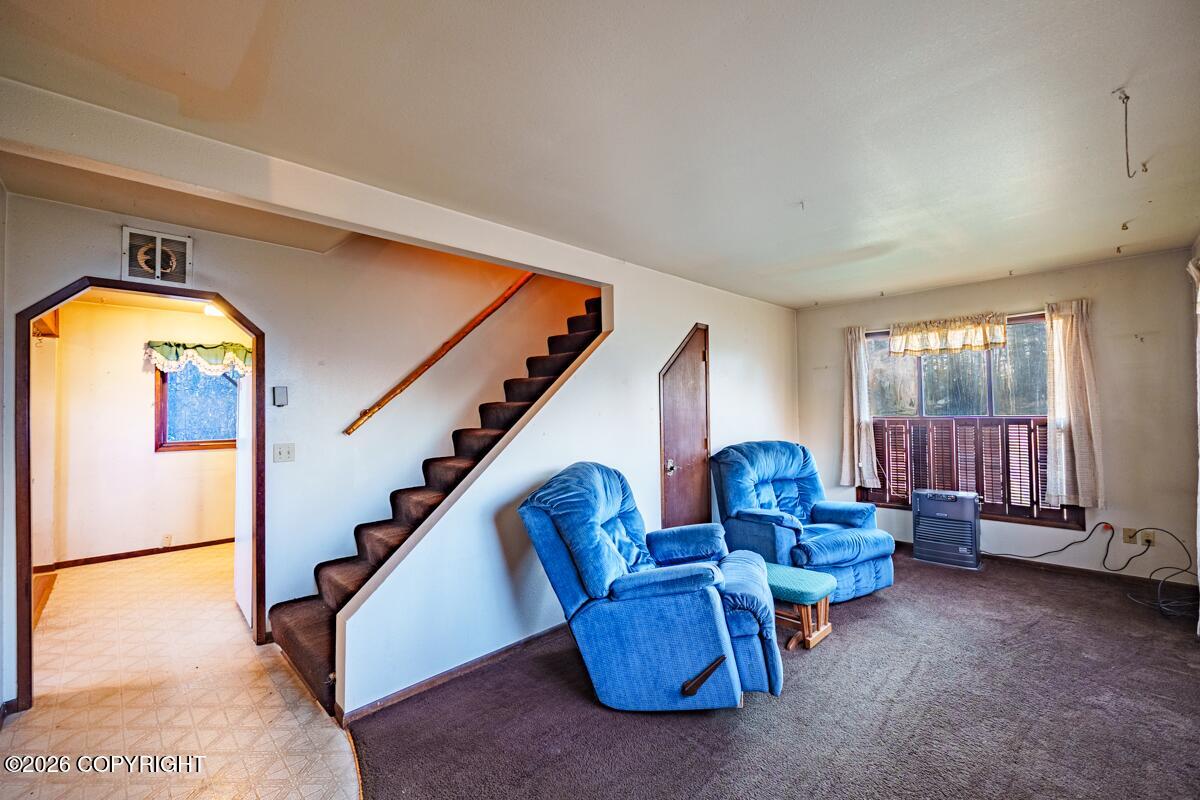 22982 W Tuxedo Avenue Property Photo 9