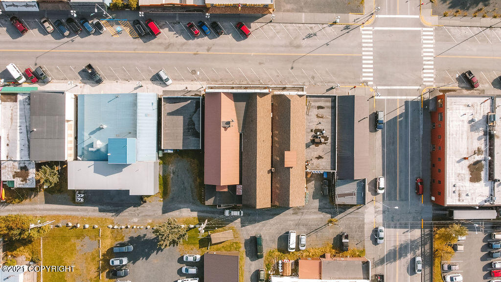 207 Fourth Avenue Property Photo 6