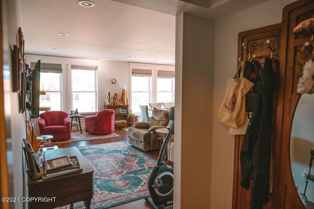 207 Fourth Avenue Property Photo 29