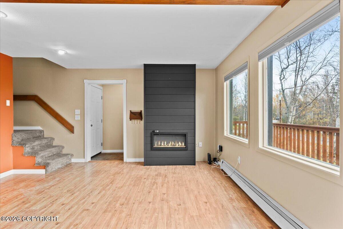 1950 N Willow Drive Property Photo 3