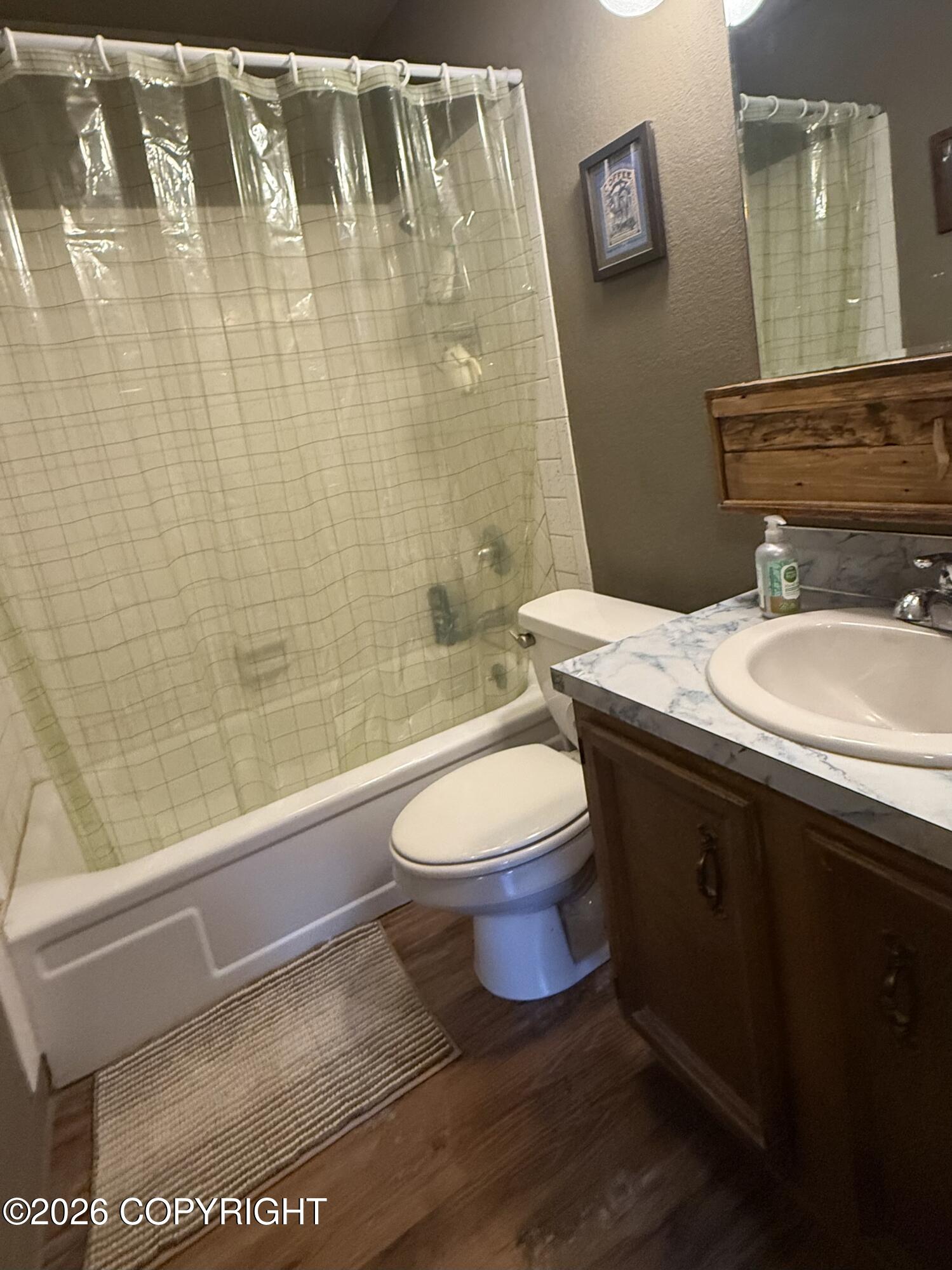 48205 E Center Avenue Property Photo 9