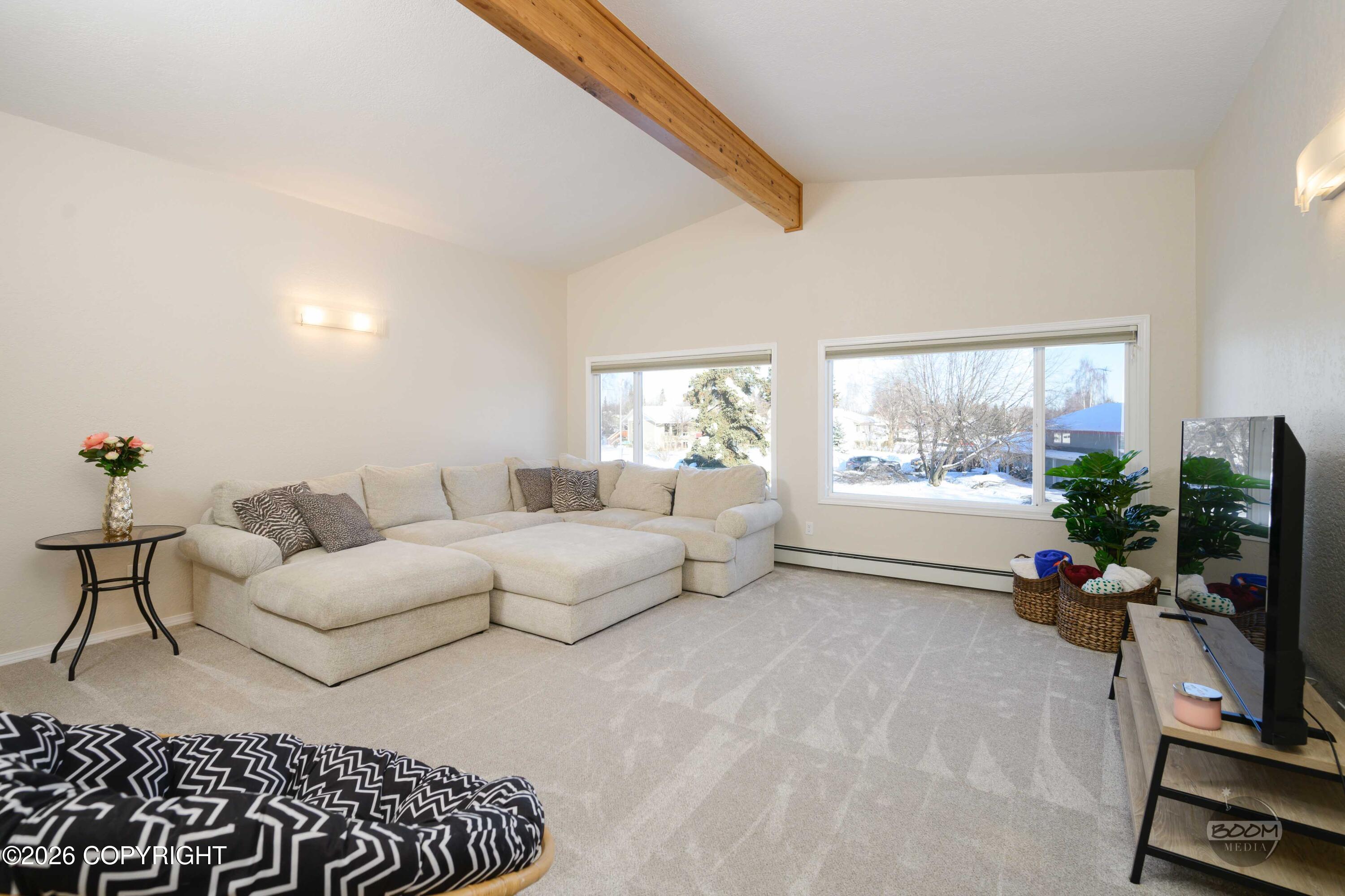 2948 Will Rogers Place Property Photo 4