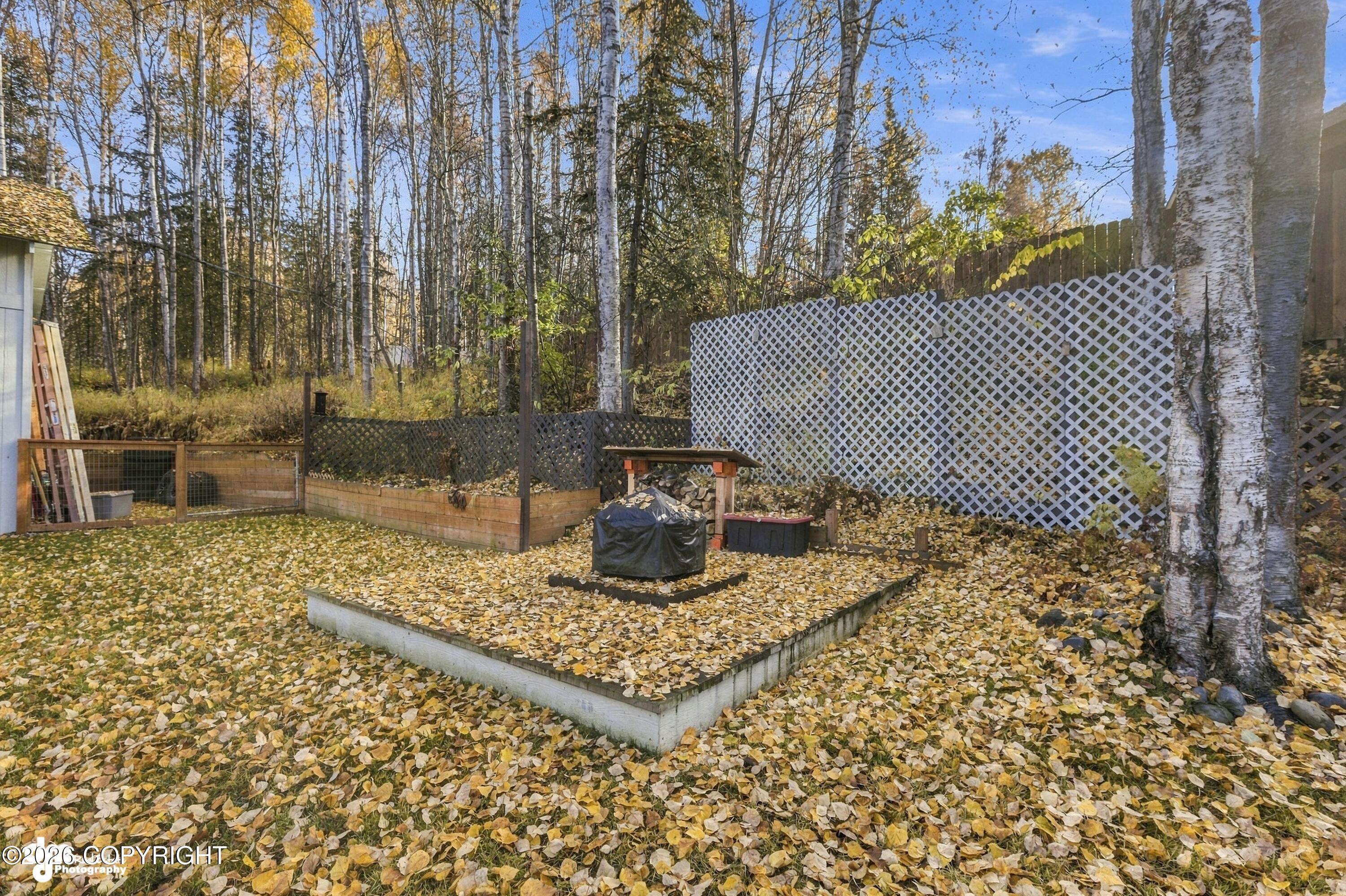 21930 Sheltering Spurce Loop Property Photo 51
