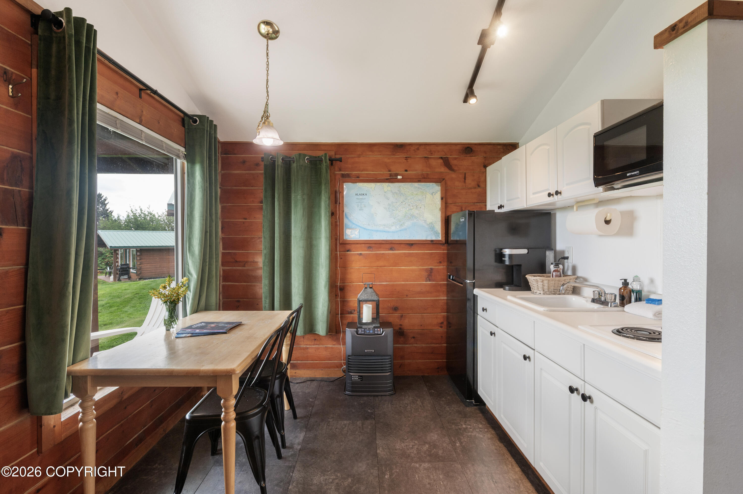 59565 E End Road Property Photo 26