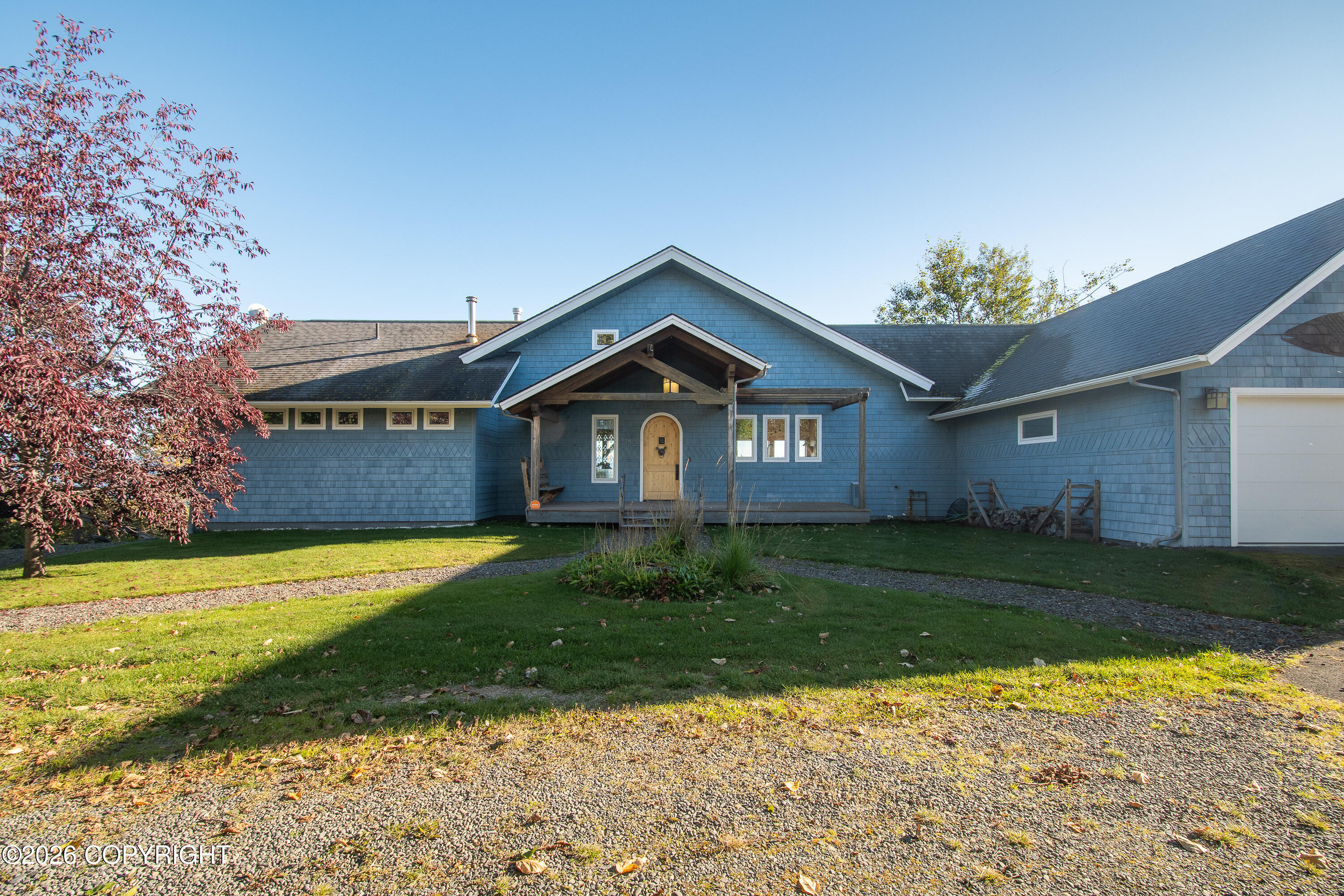 51891 E End Road Property Photo 2