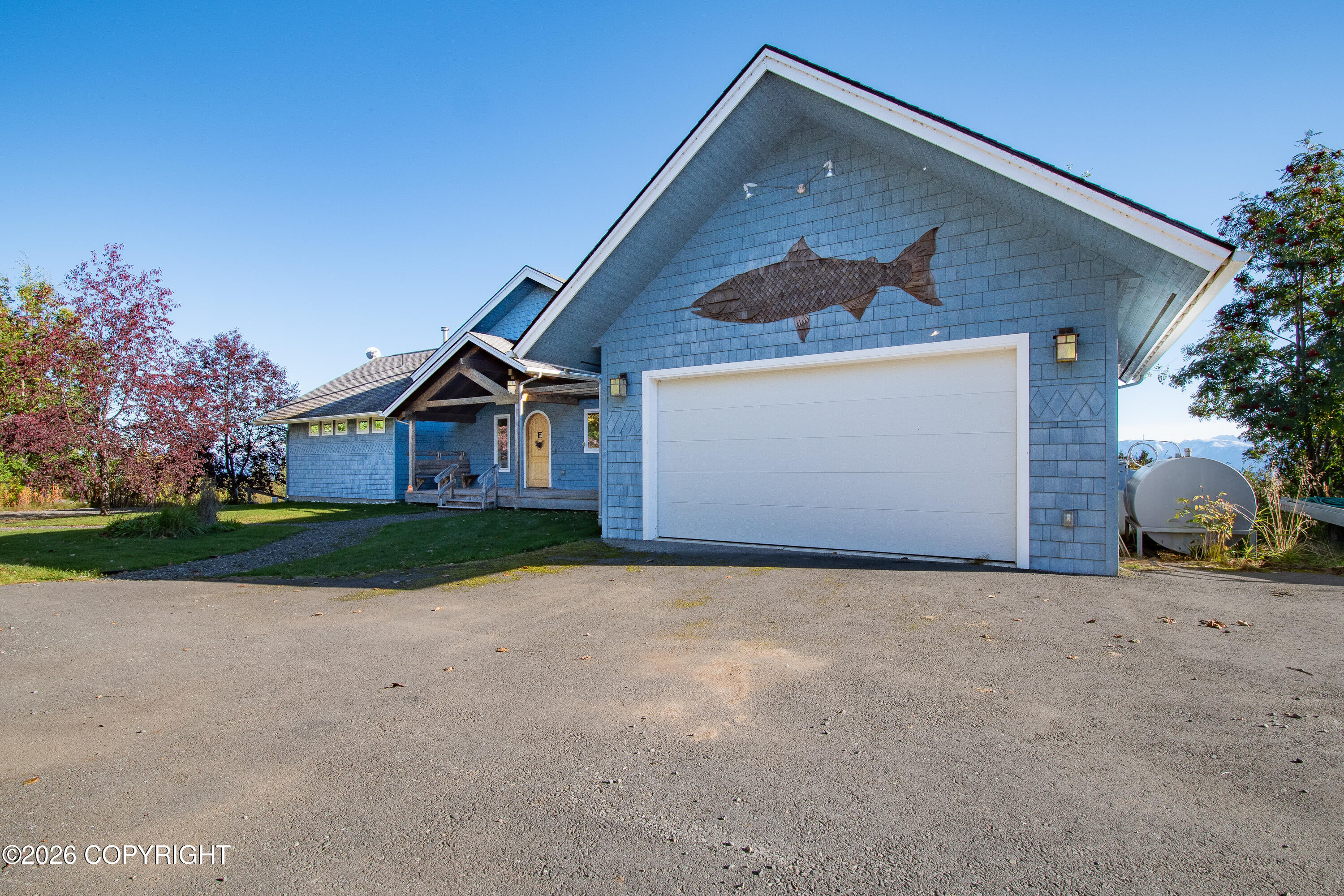 51891 E End Road Property Photo 8