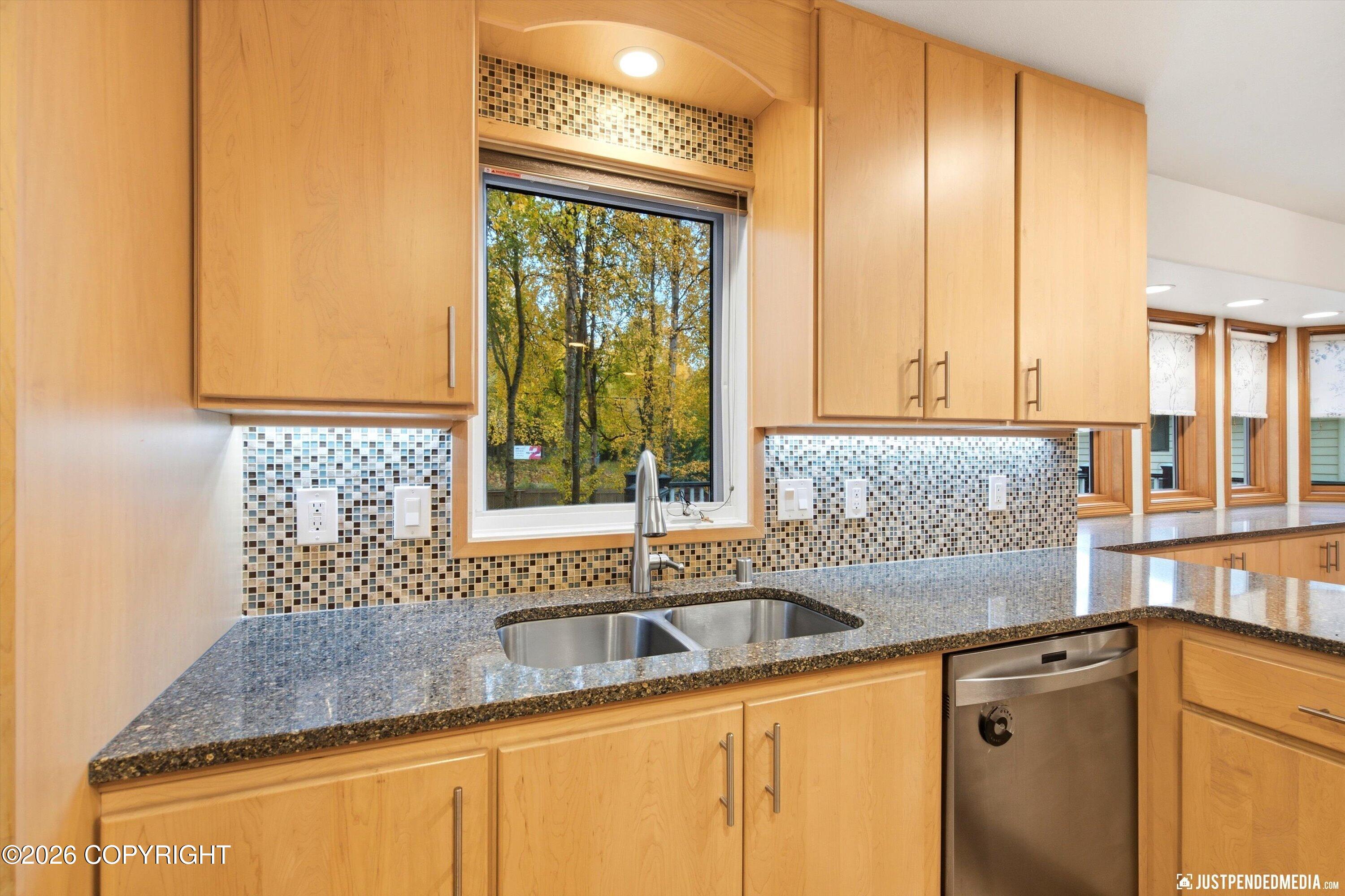 2920 Westwind Court Property Photo 45