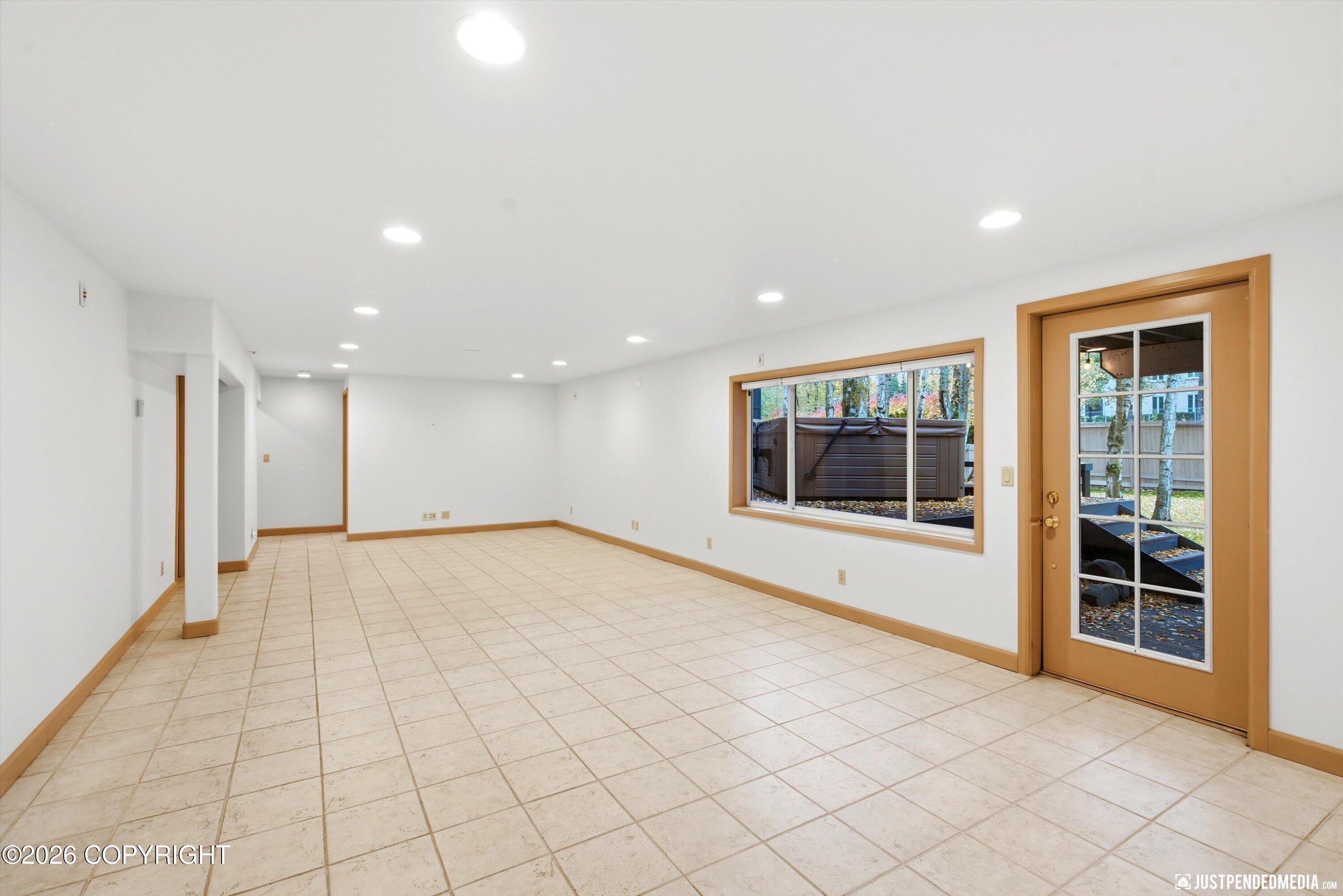 2920 Westwind Court Property Photo 82