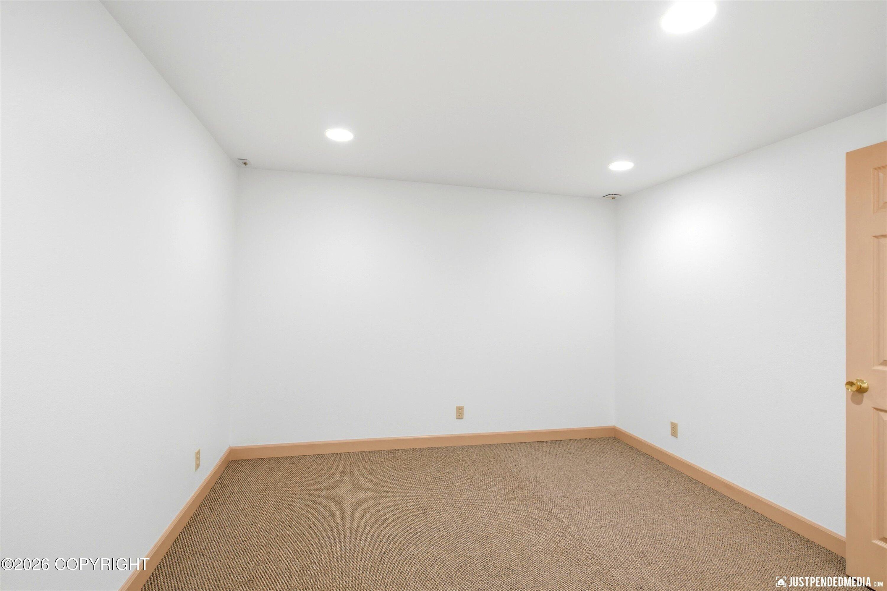 2920 Westwind Court Property Photo 89