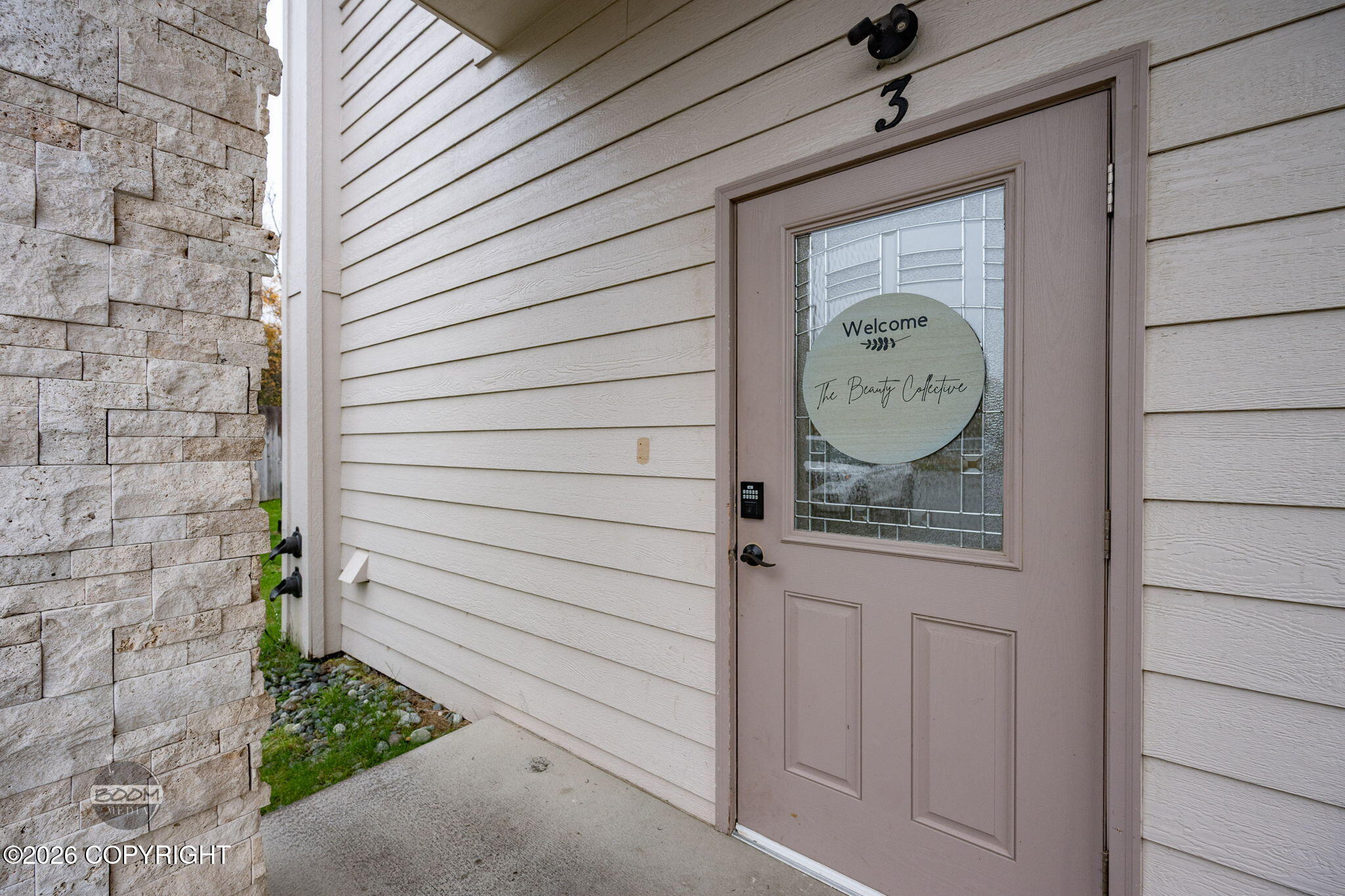 860 S Roberts Street #300 Property Photo 6