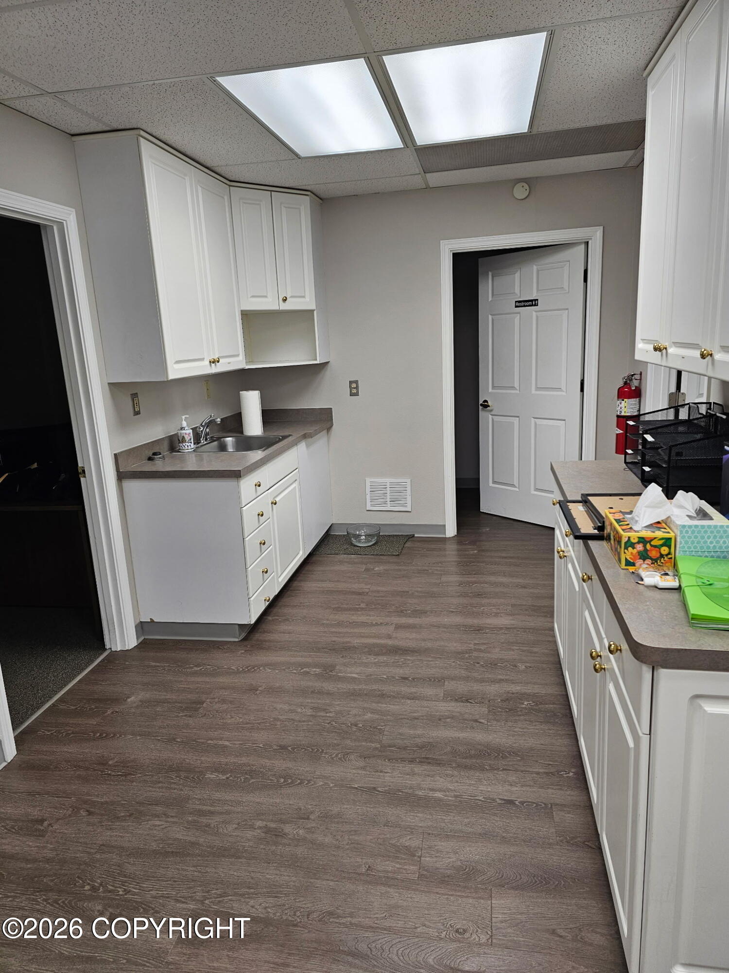 5050 E Dunbar Drive #d Property Photo 9