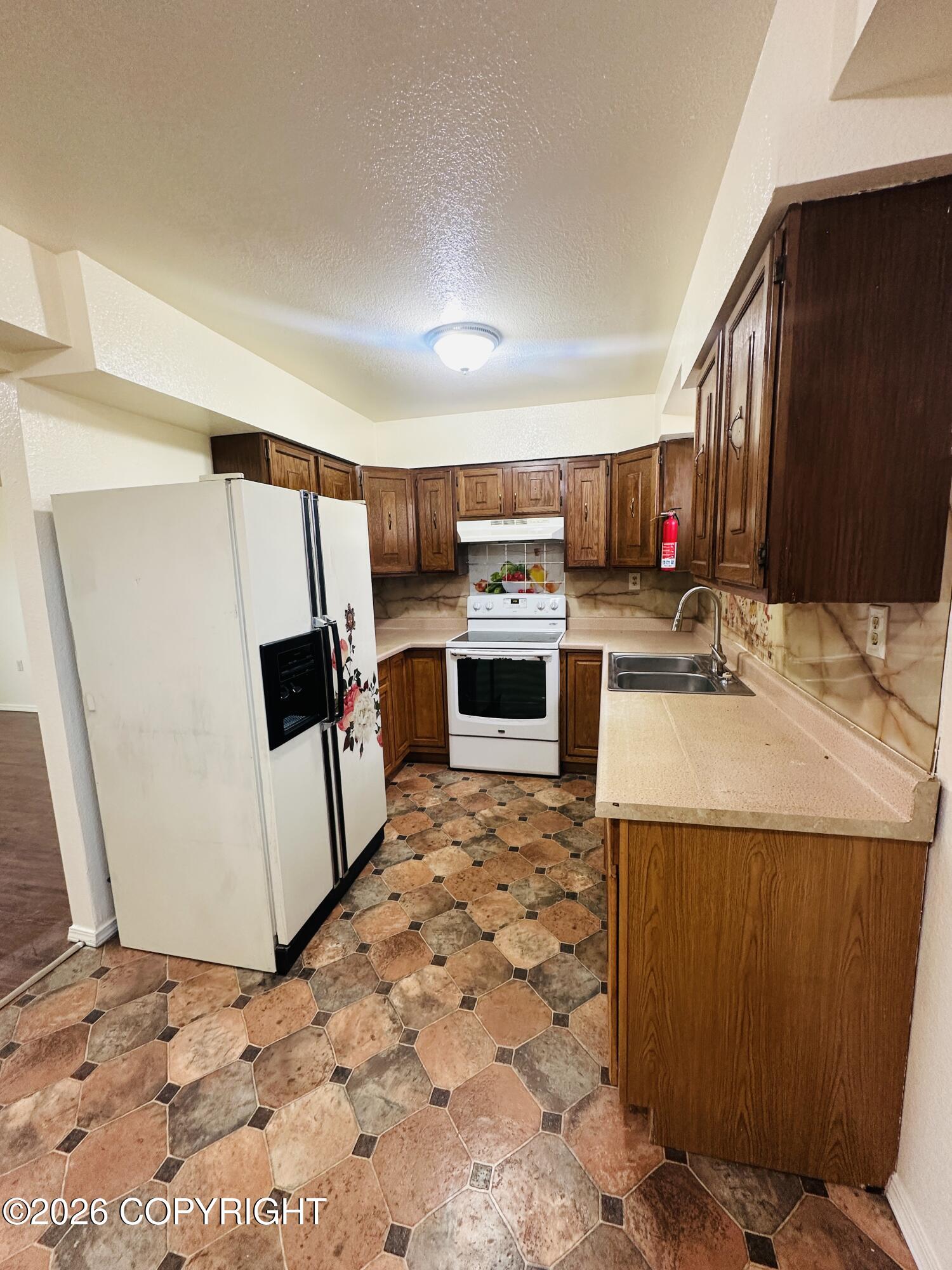 4152 S Oscar Anderson Road Property Photo 3