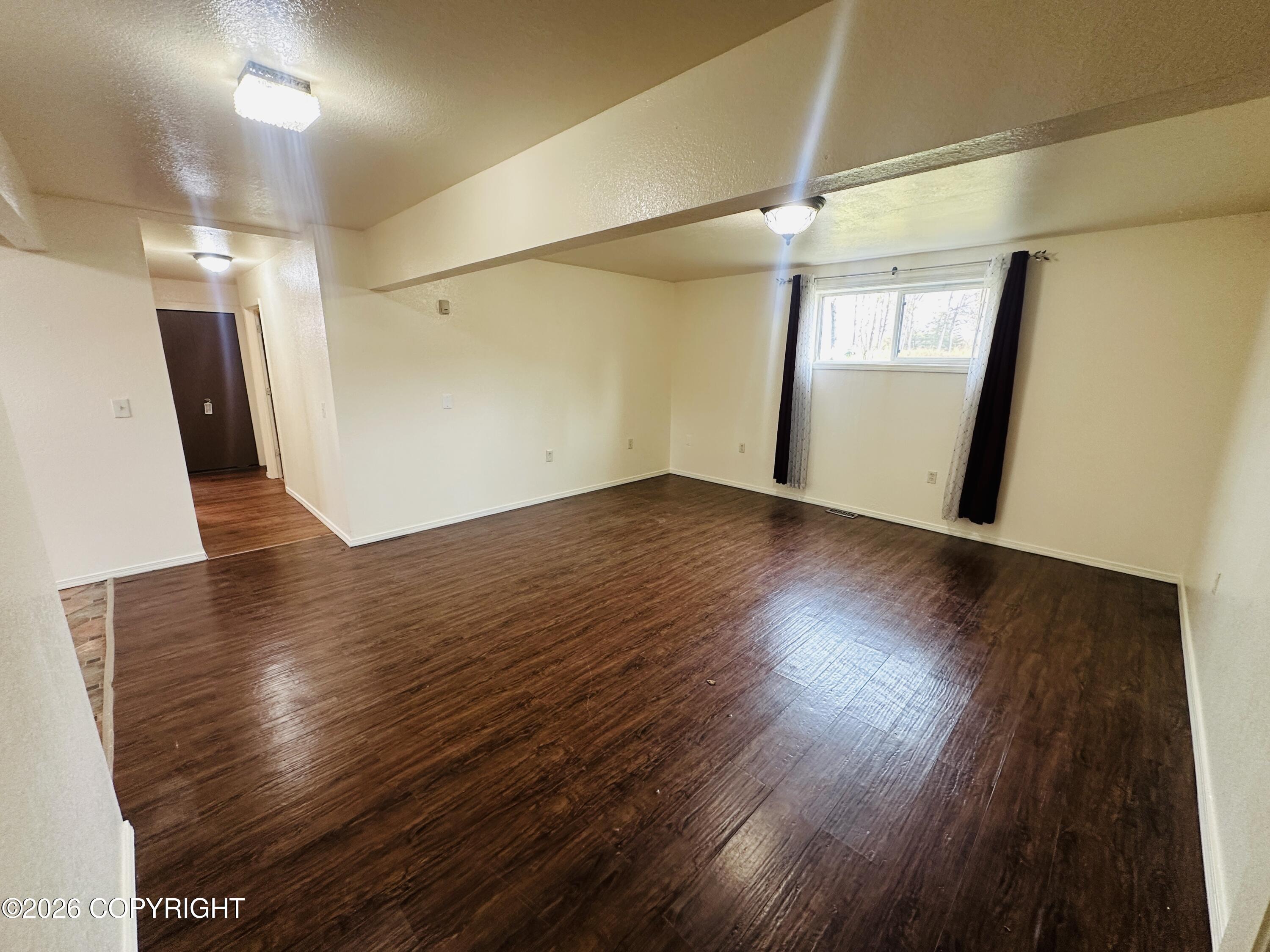 4152 S Oscar Anderson Road Property Photo 5