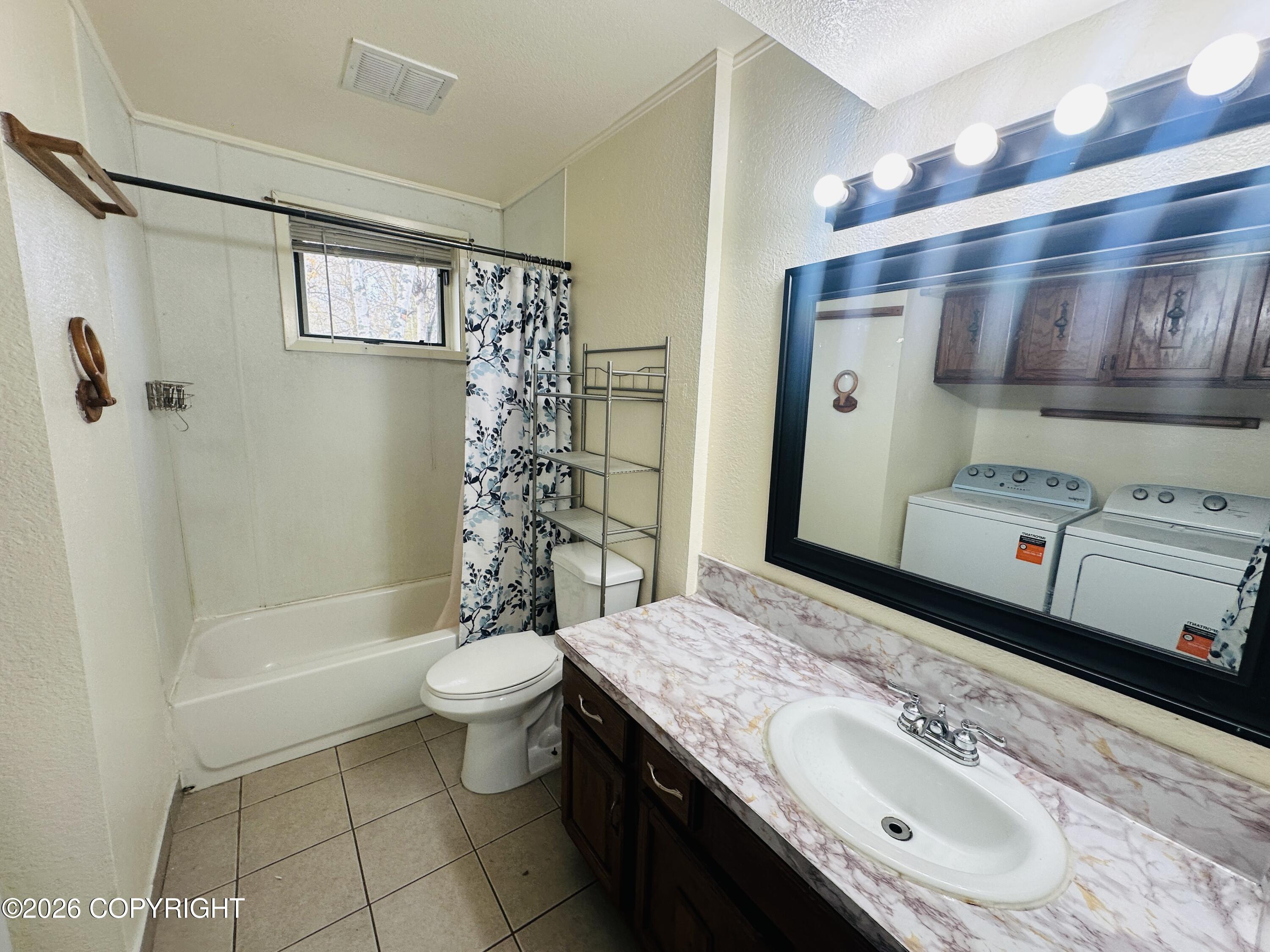 4152 S Oscar Anderson Road Property Photo 7
