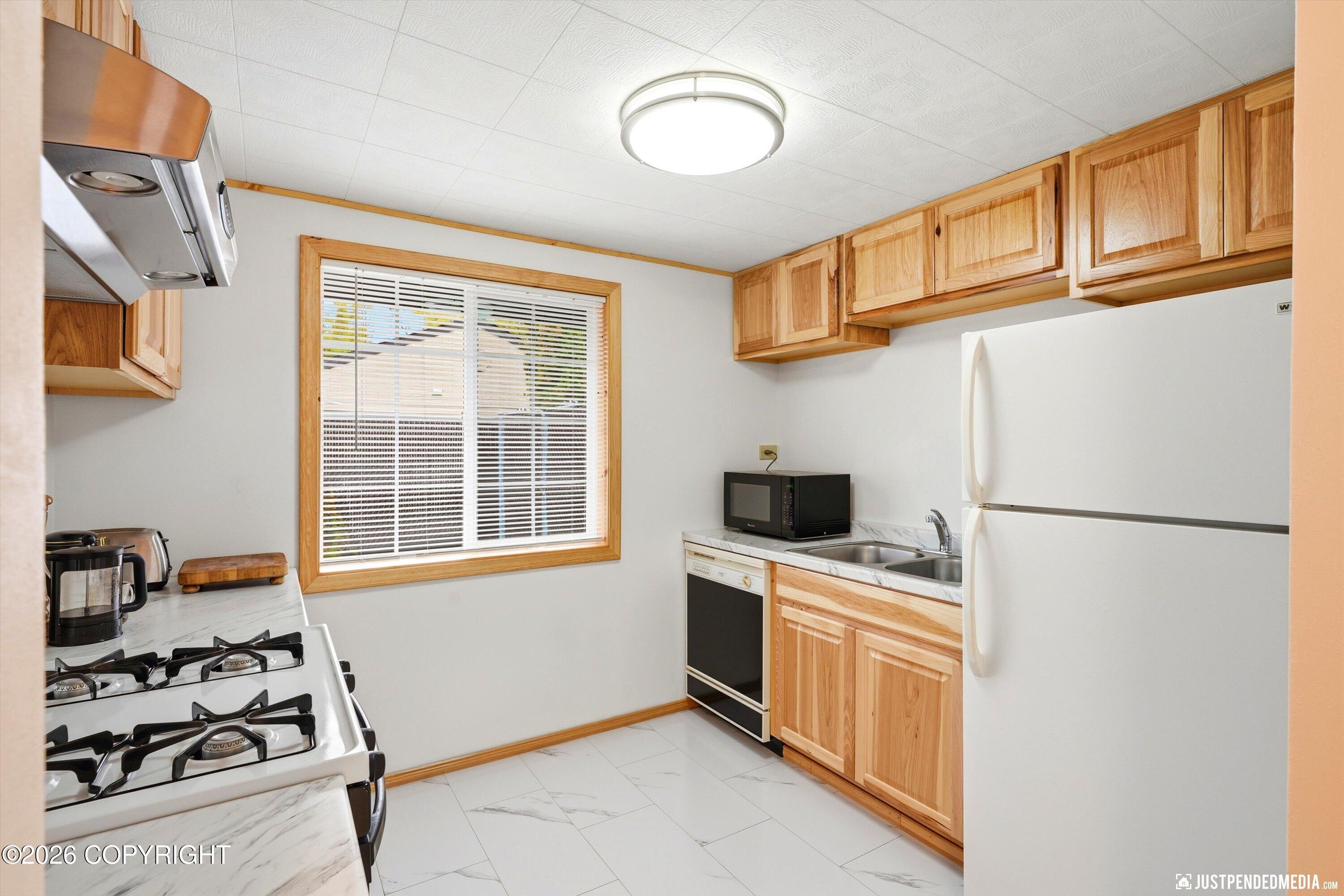 2132 Sunrise Drive Property Photo 11