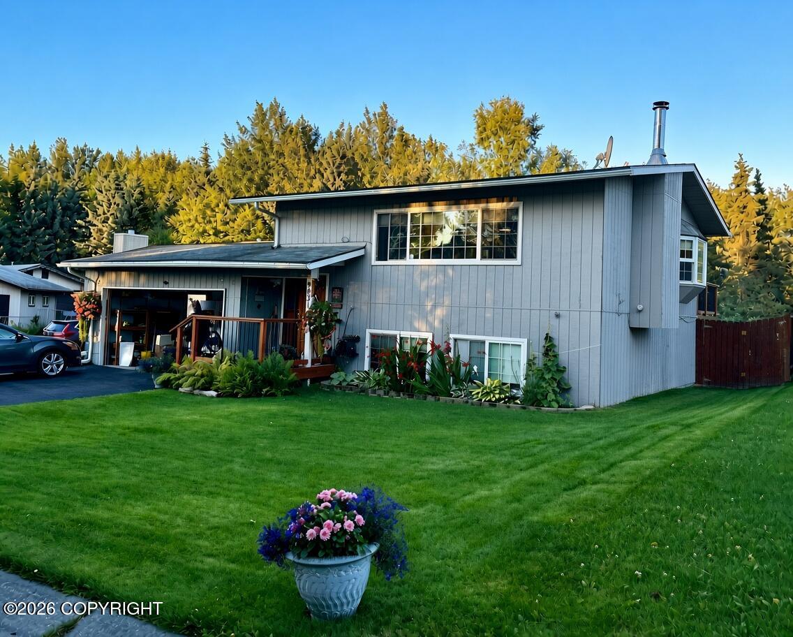 9031 Noble Circle Property Photo 3