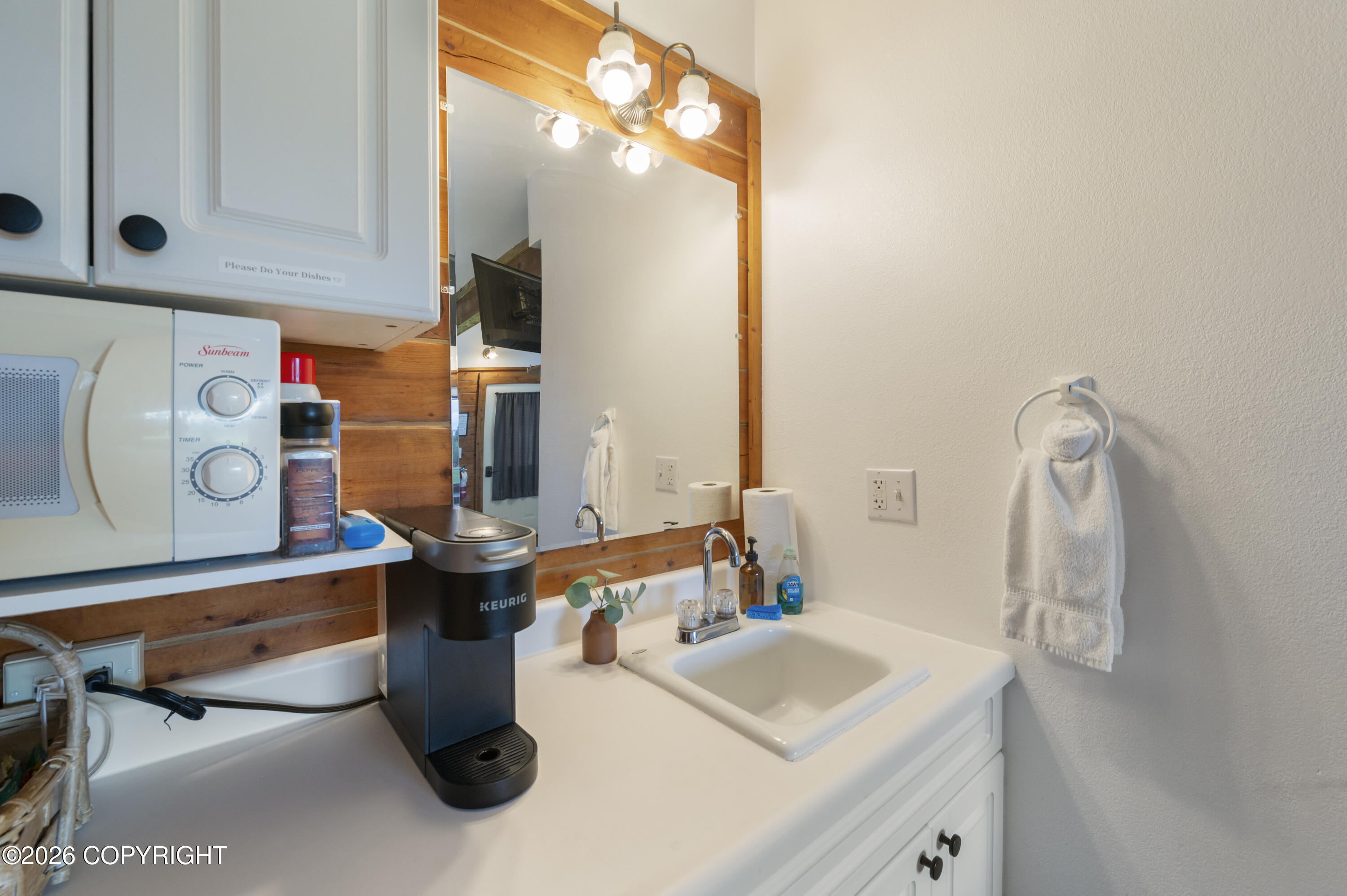 59565 E End Road Property Photo 23