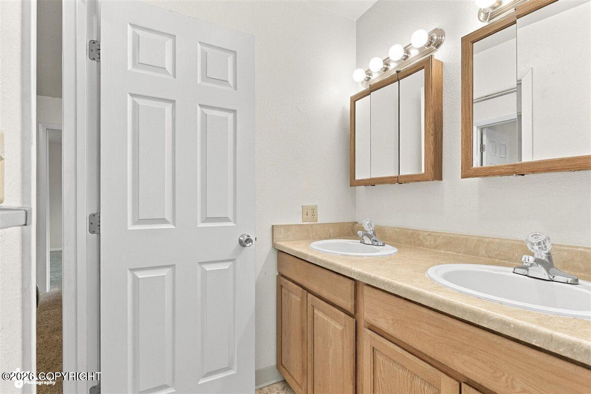 8501 Shrub Court Property Photo 18