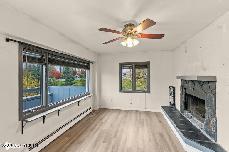 831 Merlin Loop #c1 Property Photo 3