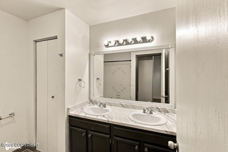 831 Merlin Loop #c1 Property Photo 11