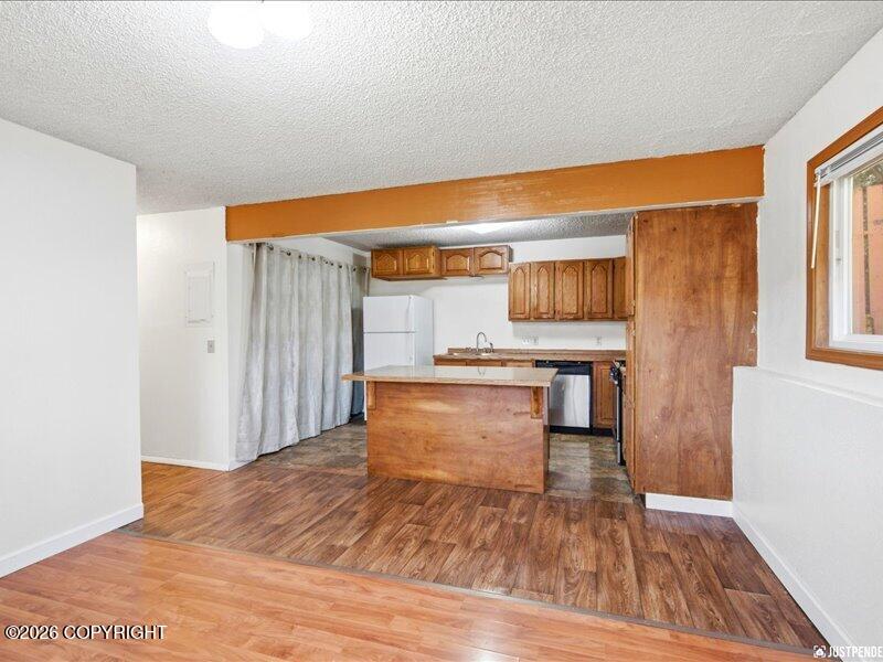 621 E 73rd Avenue Property Photo 31