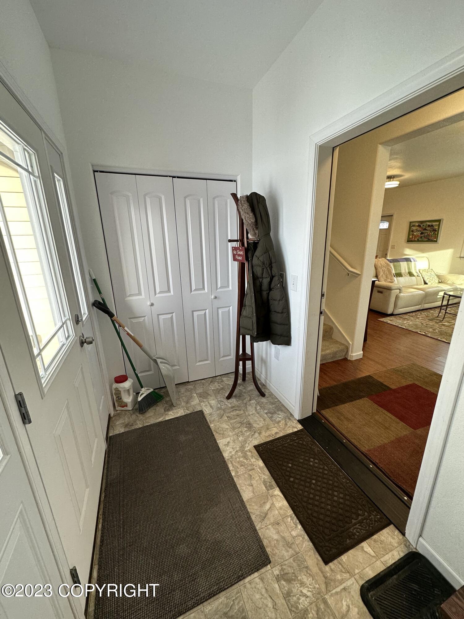 5436 Paul John Street Property Photo 6