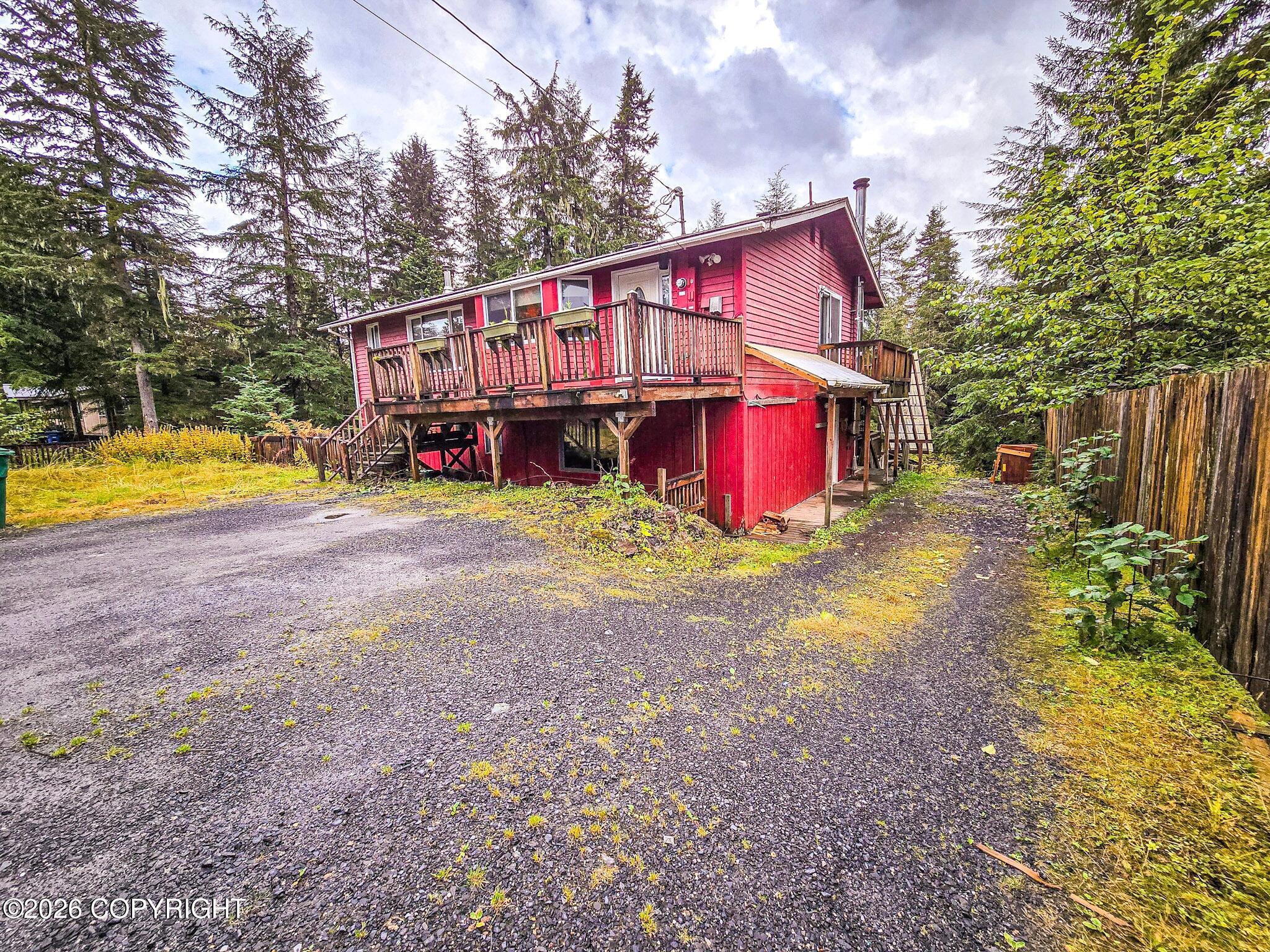 600 Kiseno Street Property Photo 1