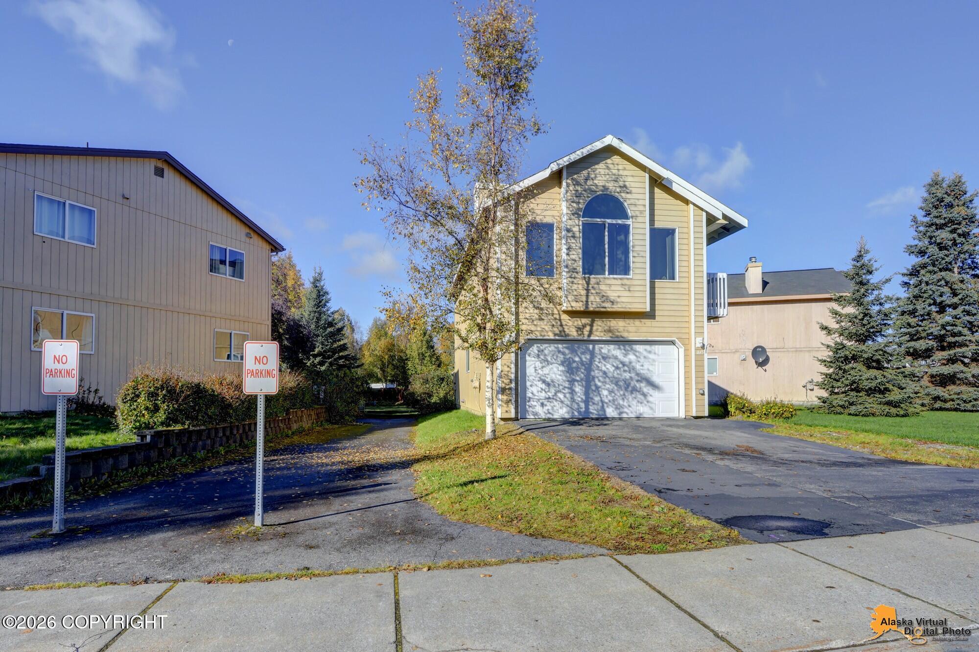 1845 Terrebonne Loop Property Photo 6