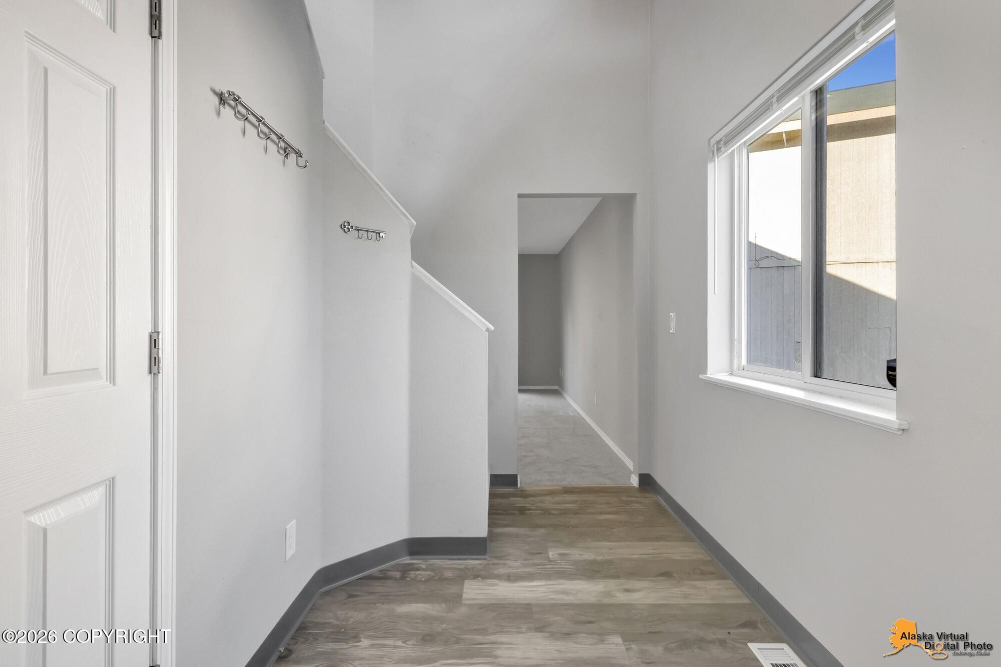 1845 Terrebonne Loop Property Photo 8