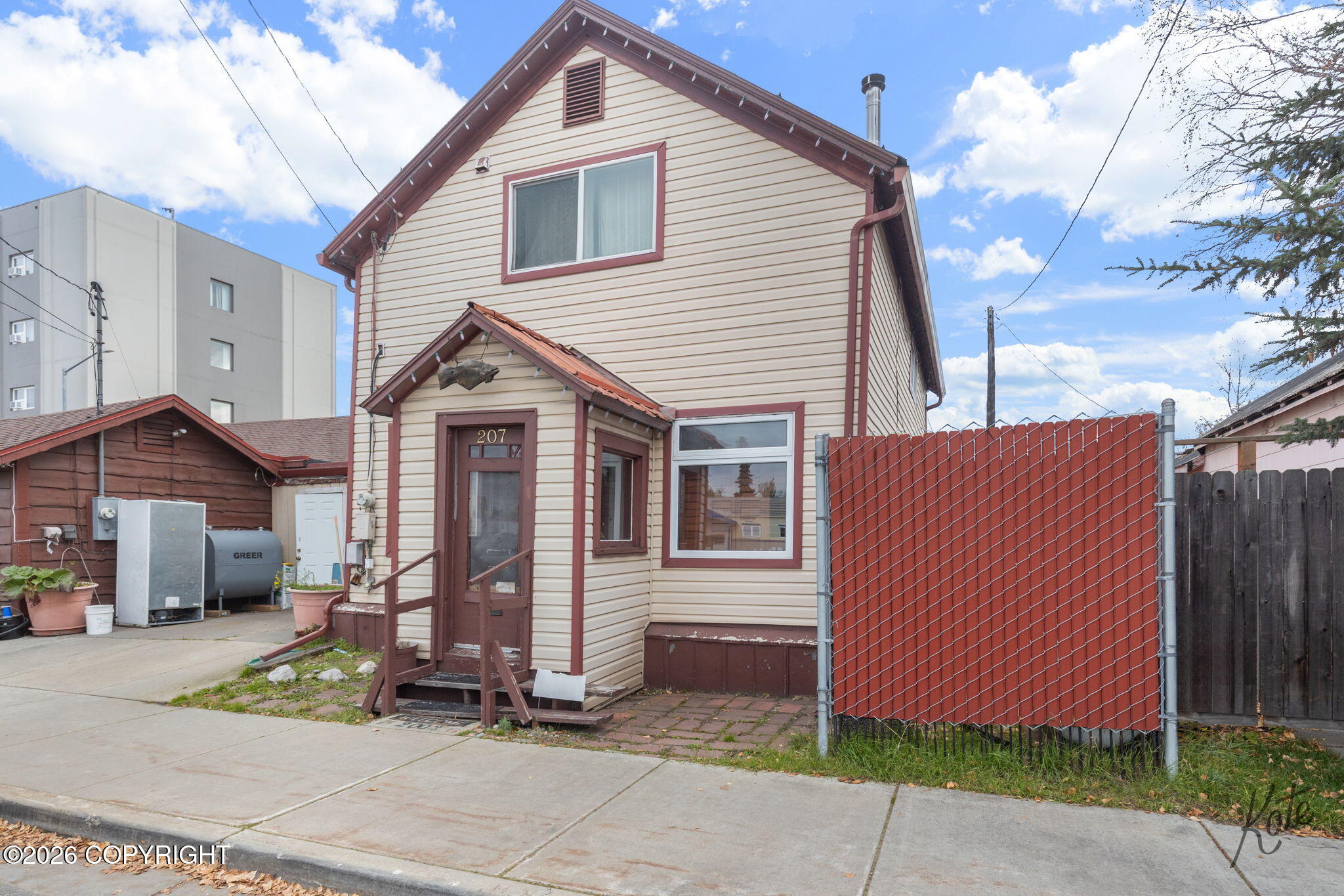 207 Wickersham Street Property Photo 1