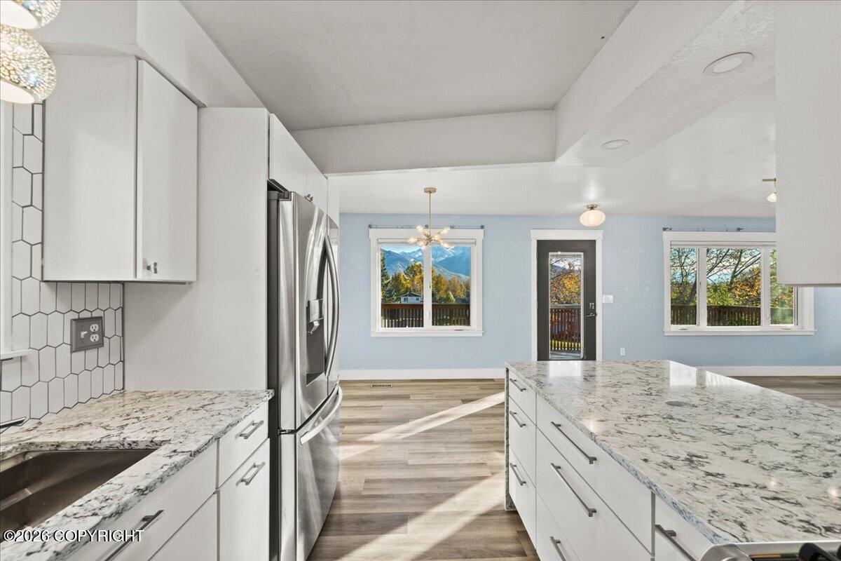456 N Alaska Street Property Photo 12