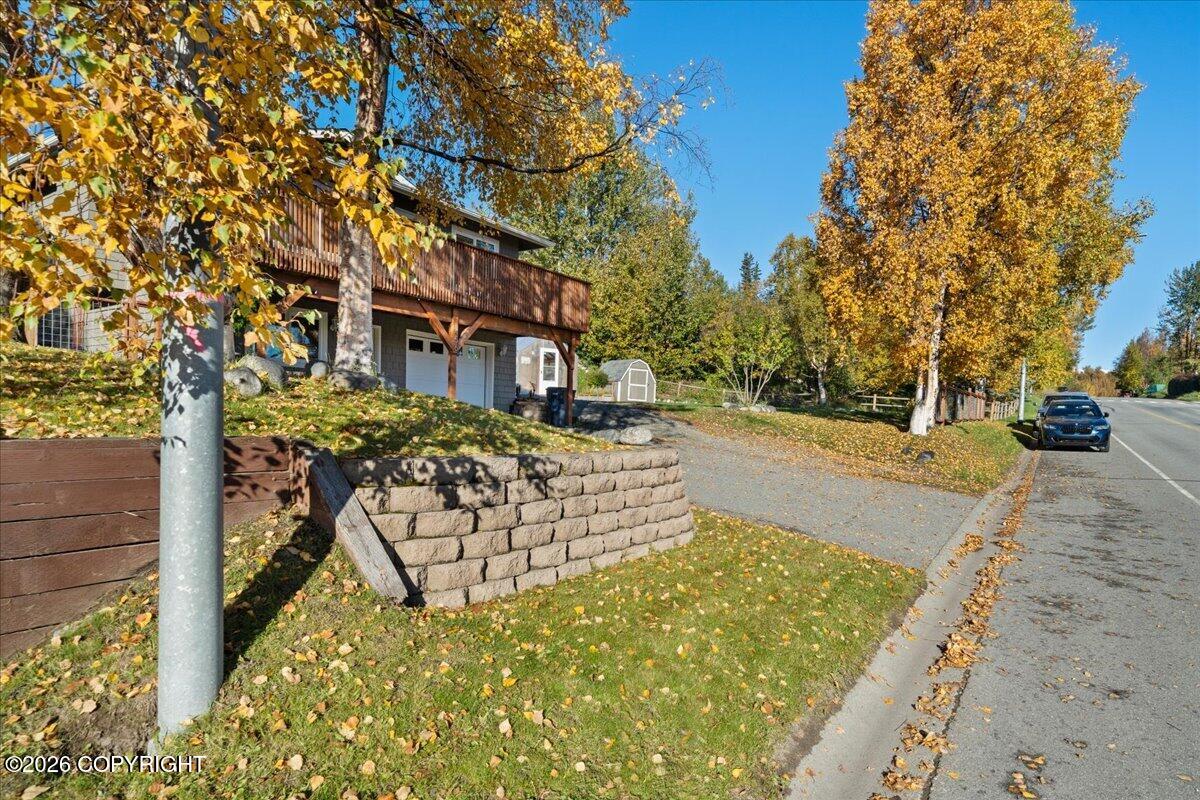 456 N Alaska Street Property Photo 45
