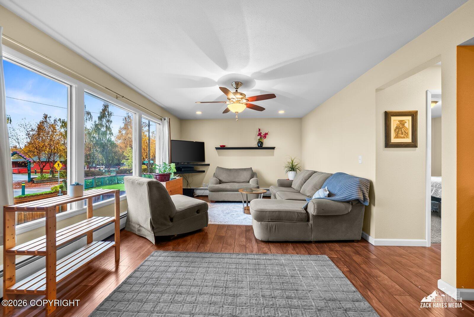 1409 Juneau Street Property Photo 7