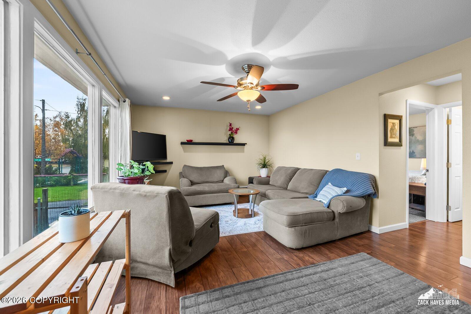 1409 Juneau Street Property Photo 8
