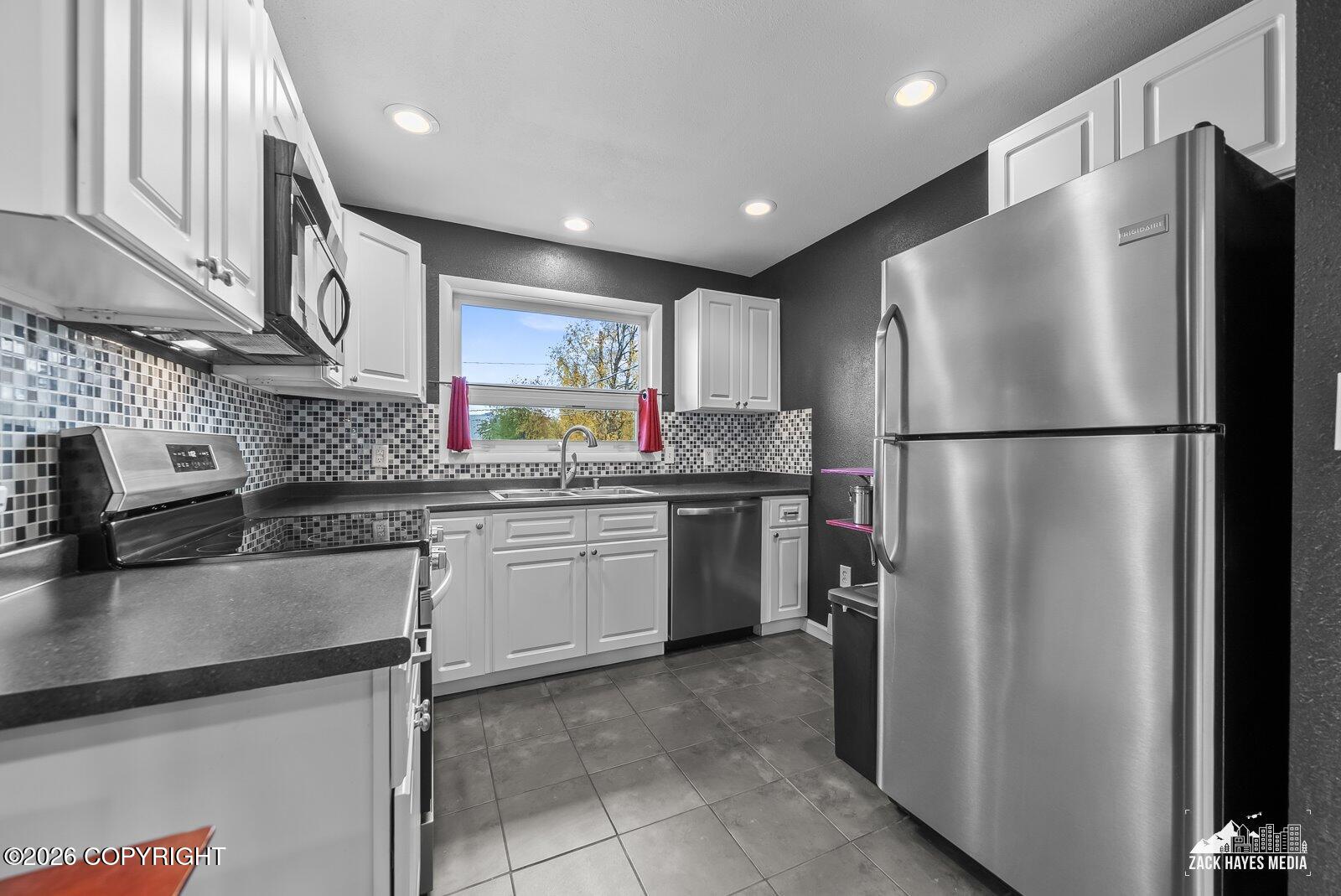 1409 Juneau Street Property Photo 15