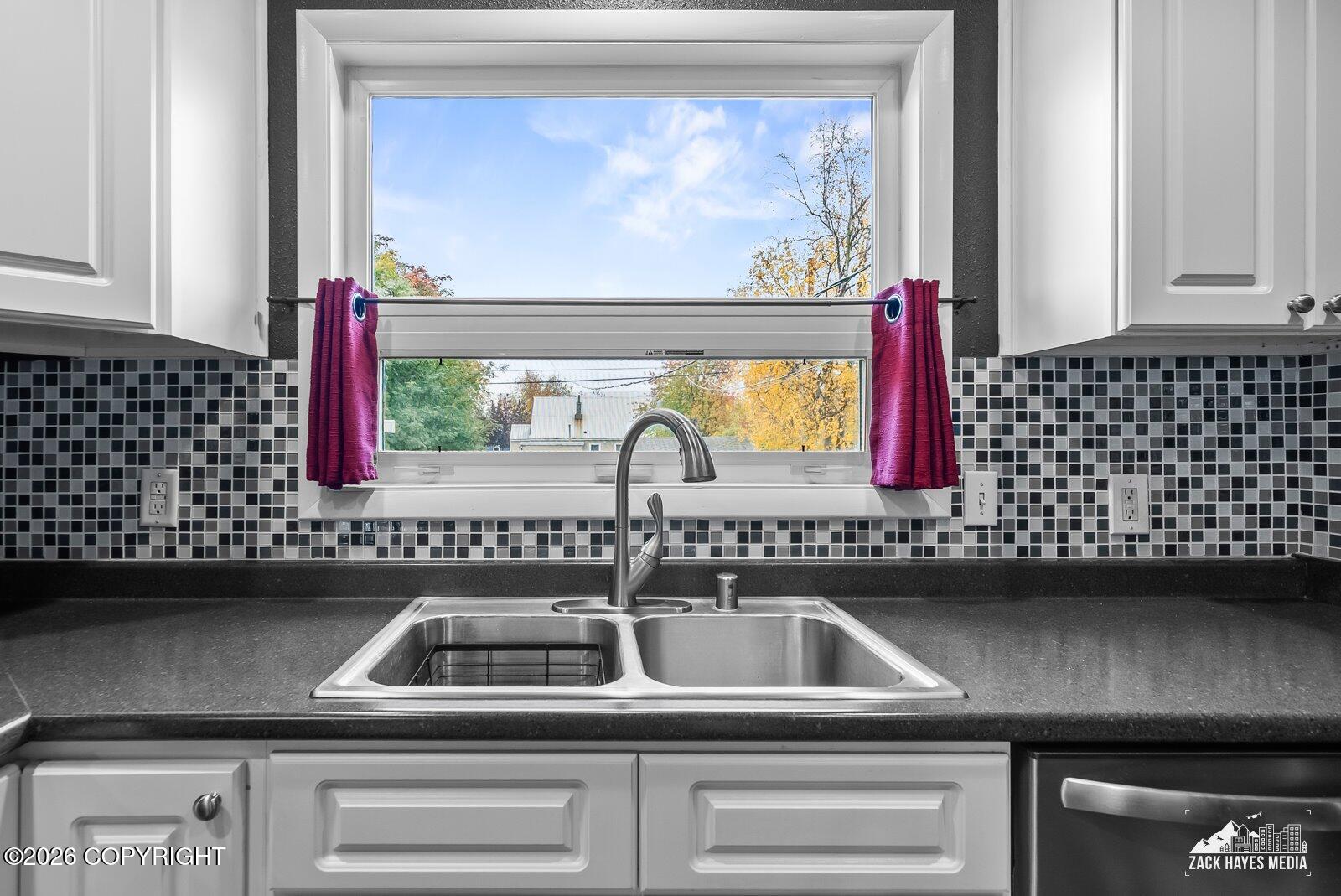 1409 Juneau Street Property Photo 16
