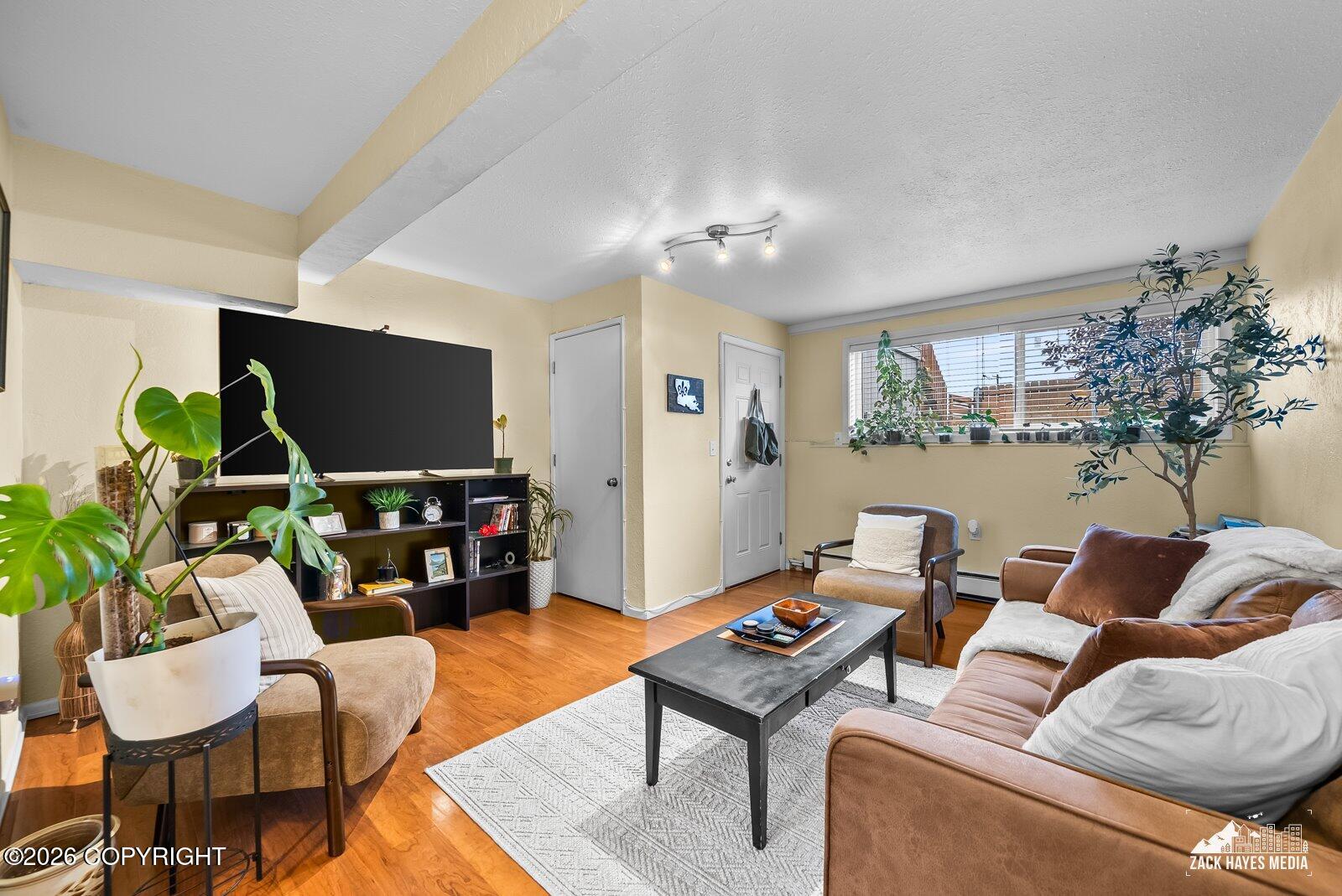 1409 Juneau Street Property Photo 35