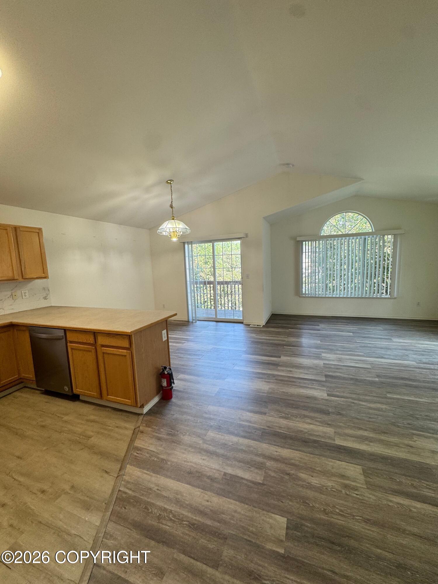 2924 Red Currant Circle Property Photo 5