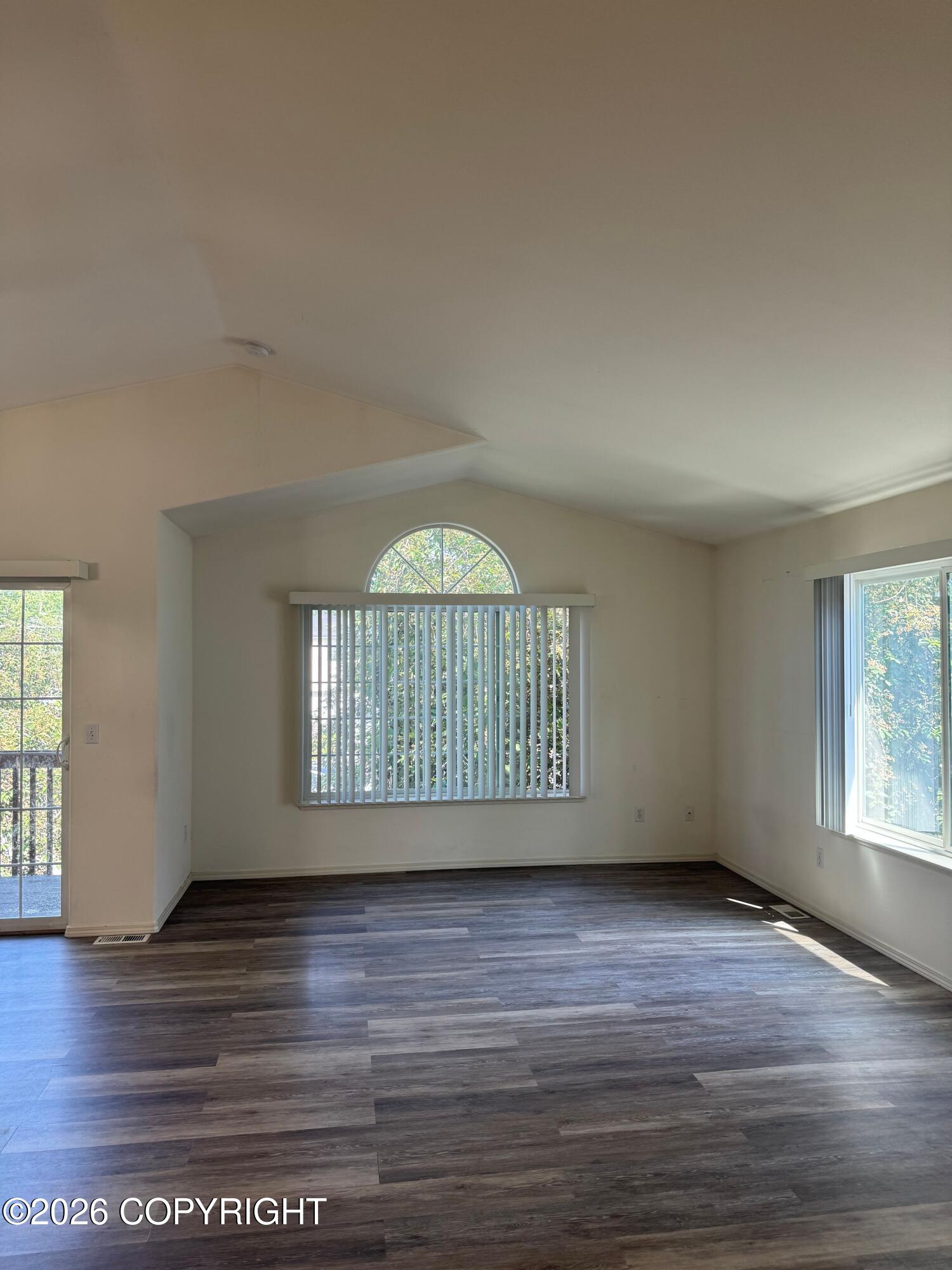 2924 Red Currant Circle Property Photo 8
